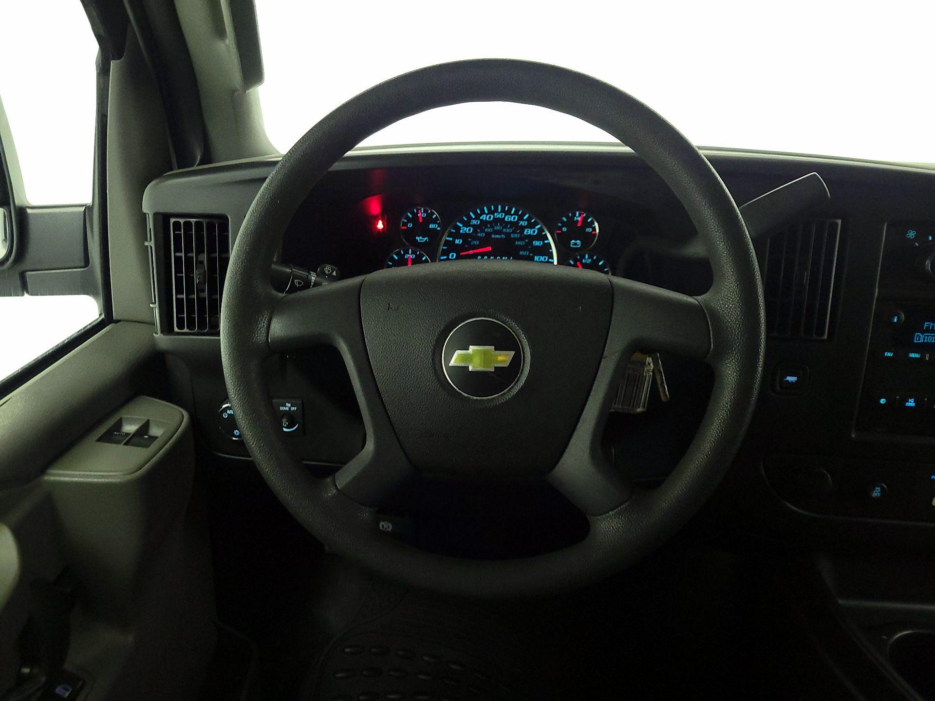 Thumbnail: 2017 Chevrolet Express - 10