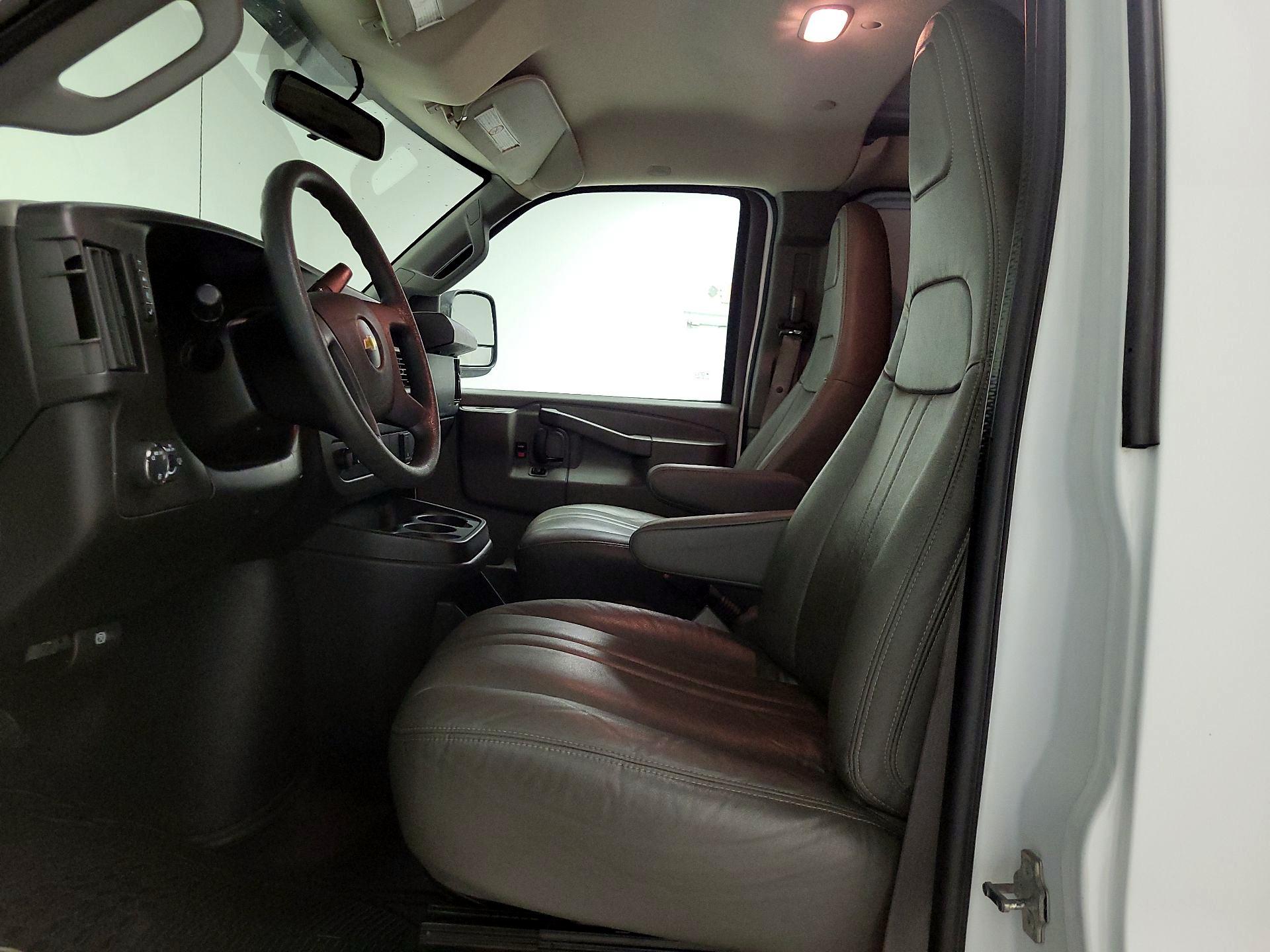 Thumbnail: 2017 Chevrolet Express - 11