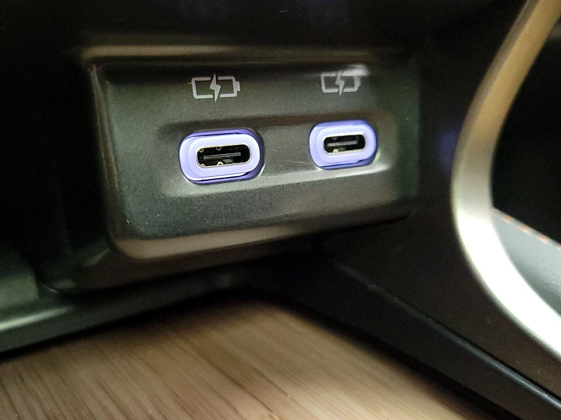 Thumbnail: 2023 Lexus RX - 19