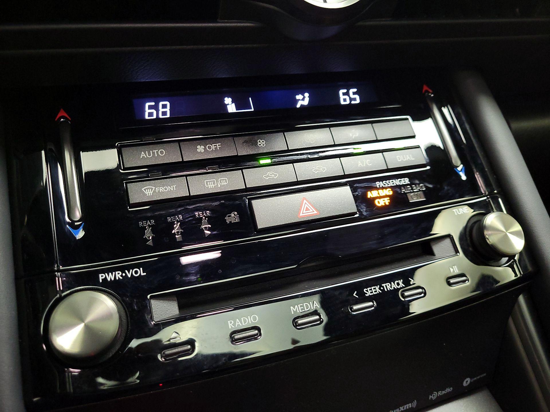 Thumbnail: 2024 Lexus IS - 16