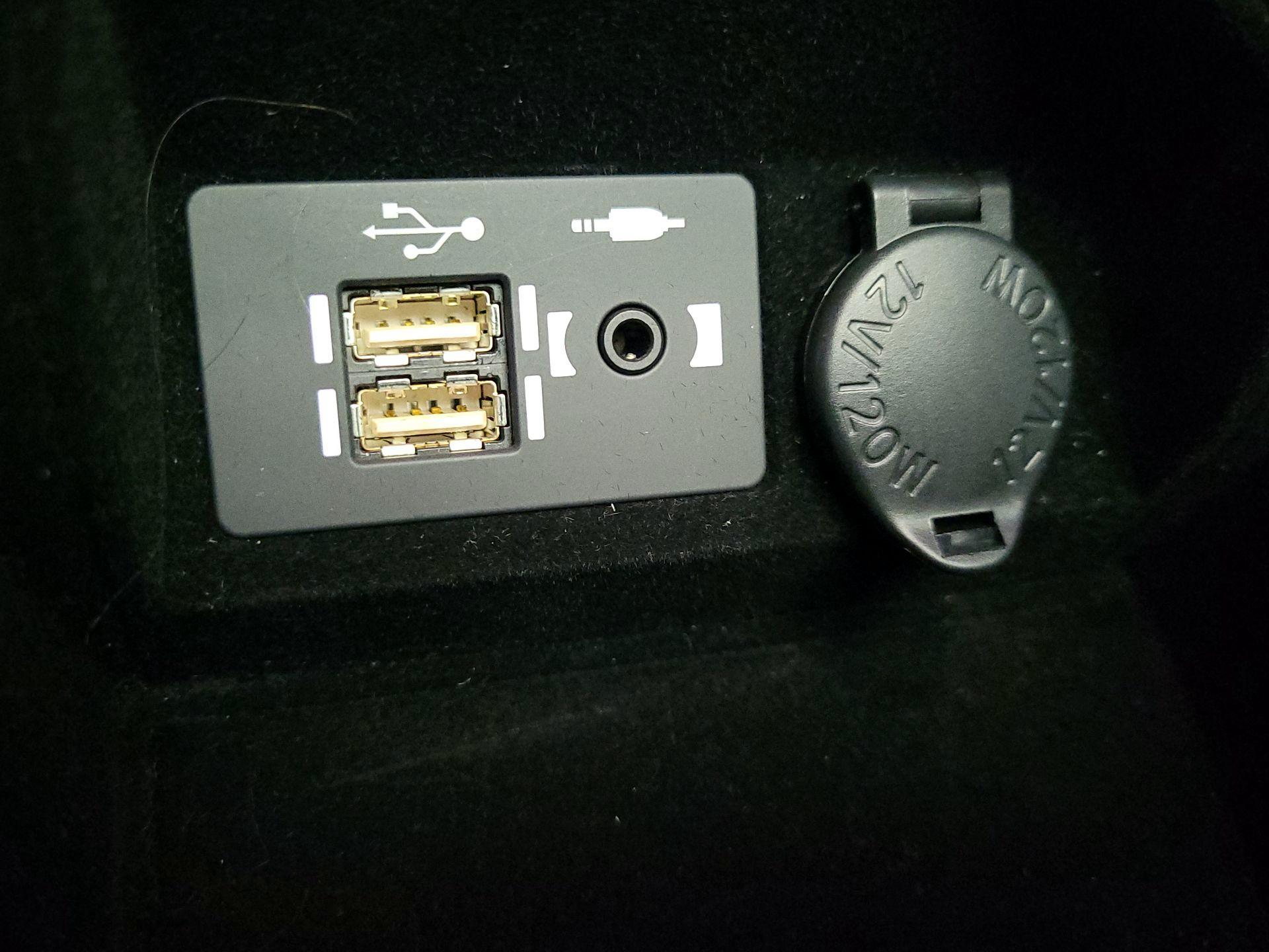 Thumbnail: 2024 Lexus IS - 18