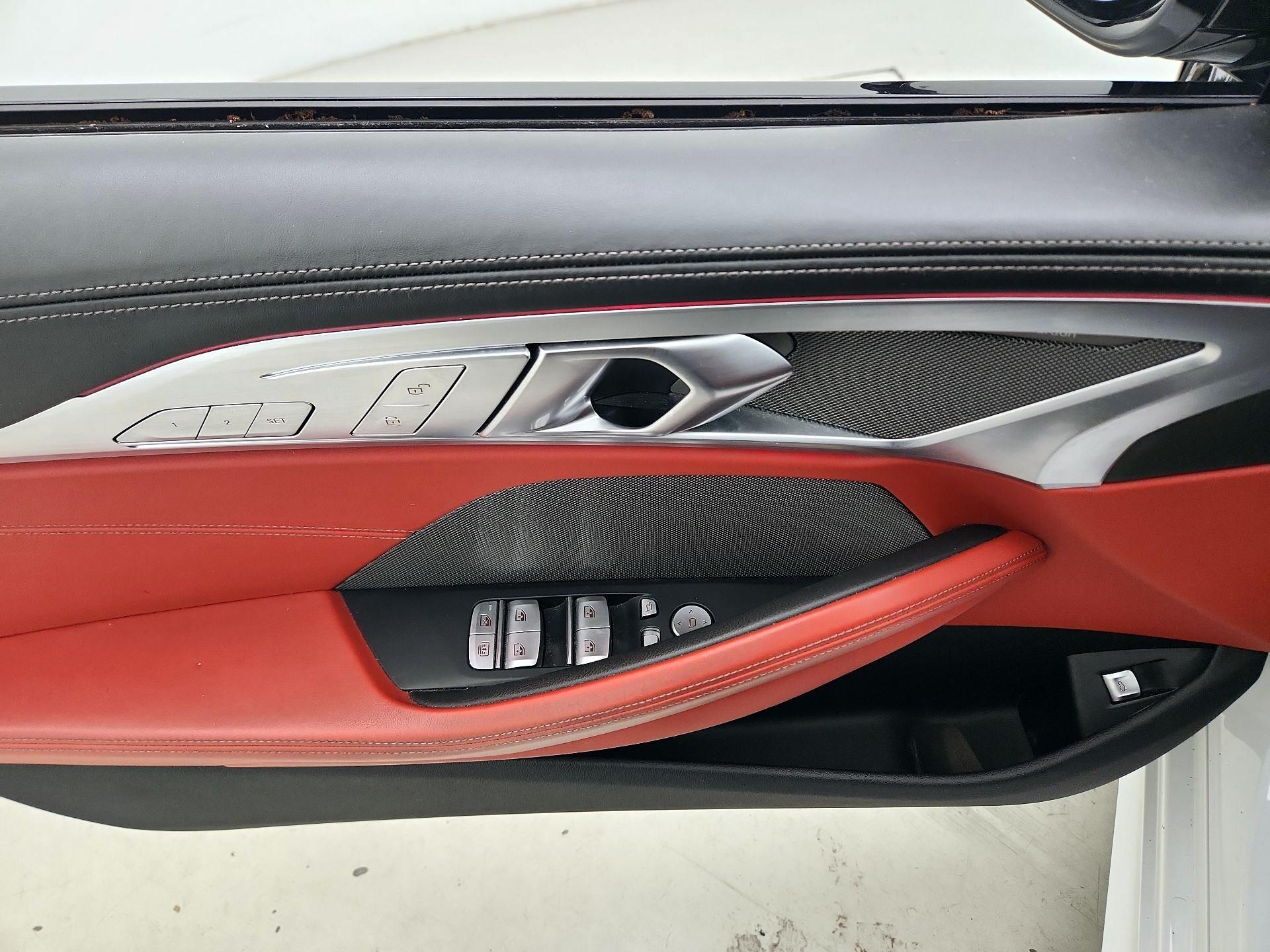 Thumbnail: 2021 BMW 8 Series - 12