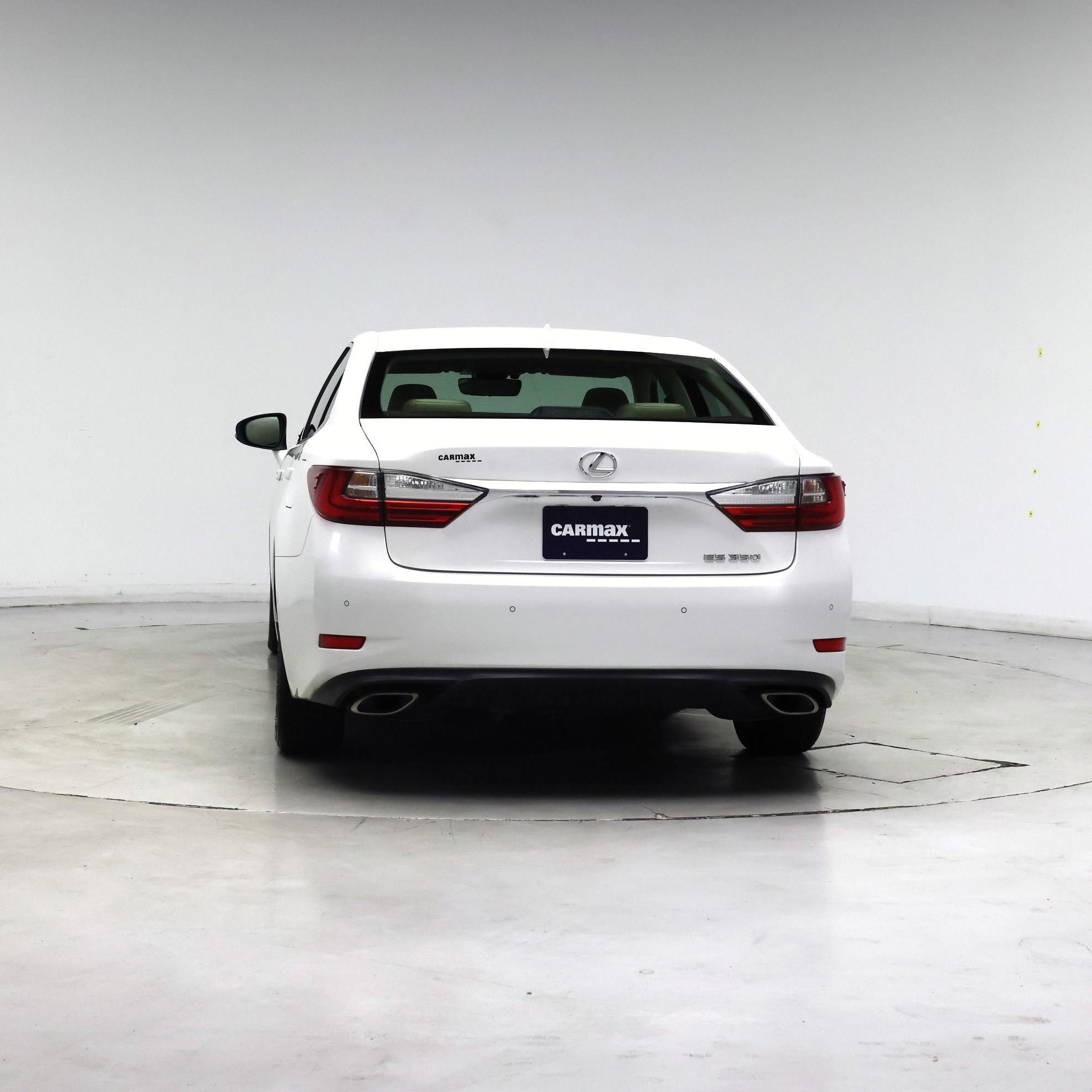 Thumbnail: 2018 Lexus ES - 6