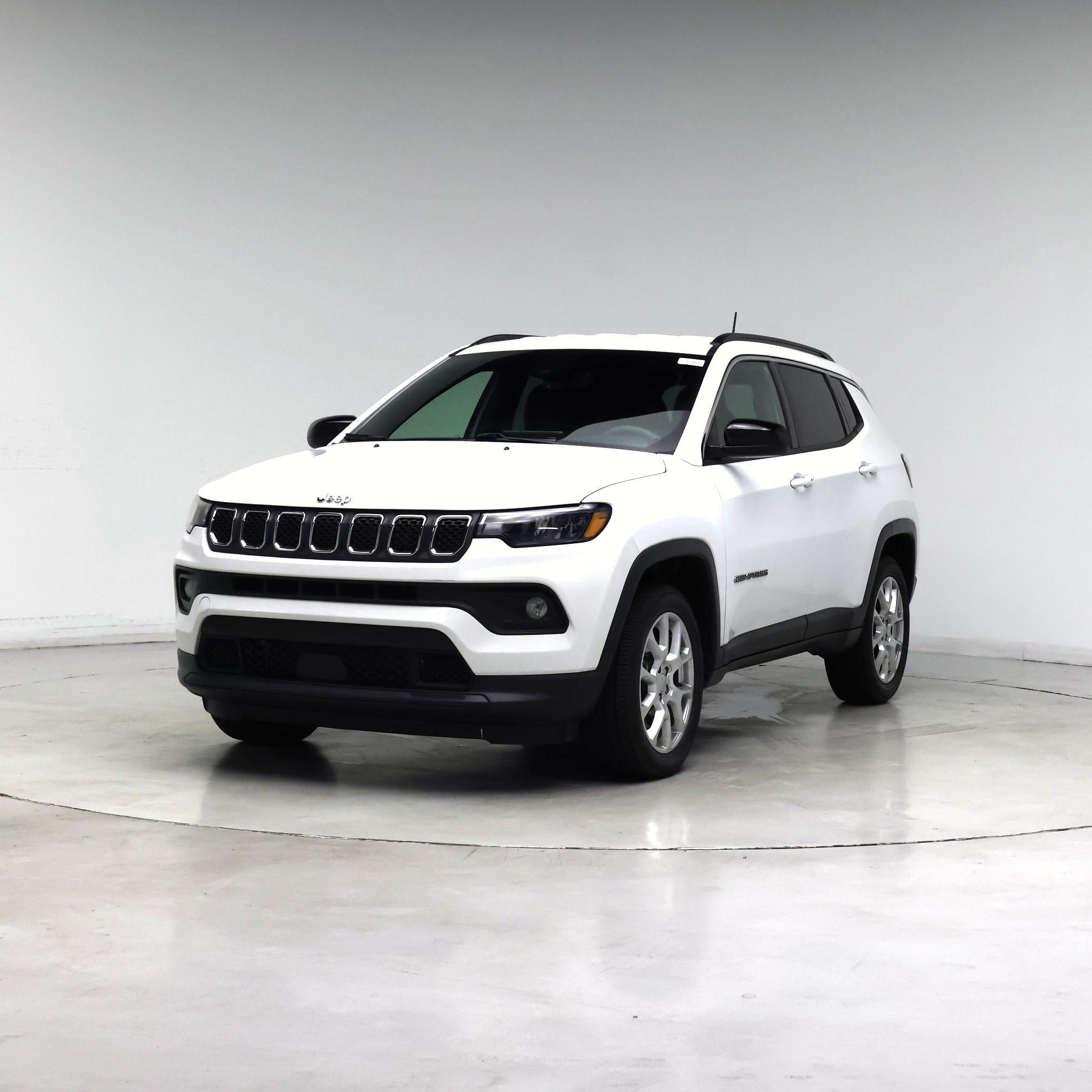 Thumbnail: 2023 Jeep Compass - 4