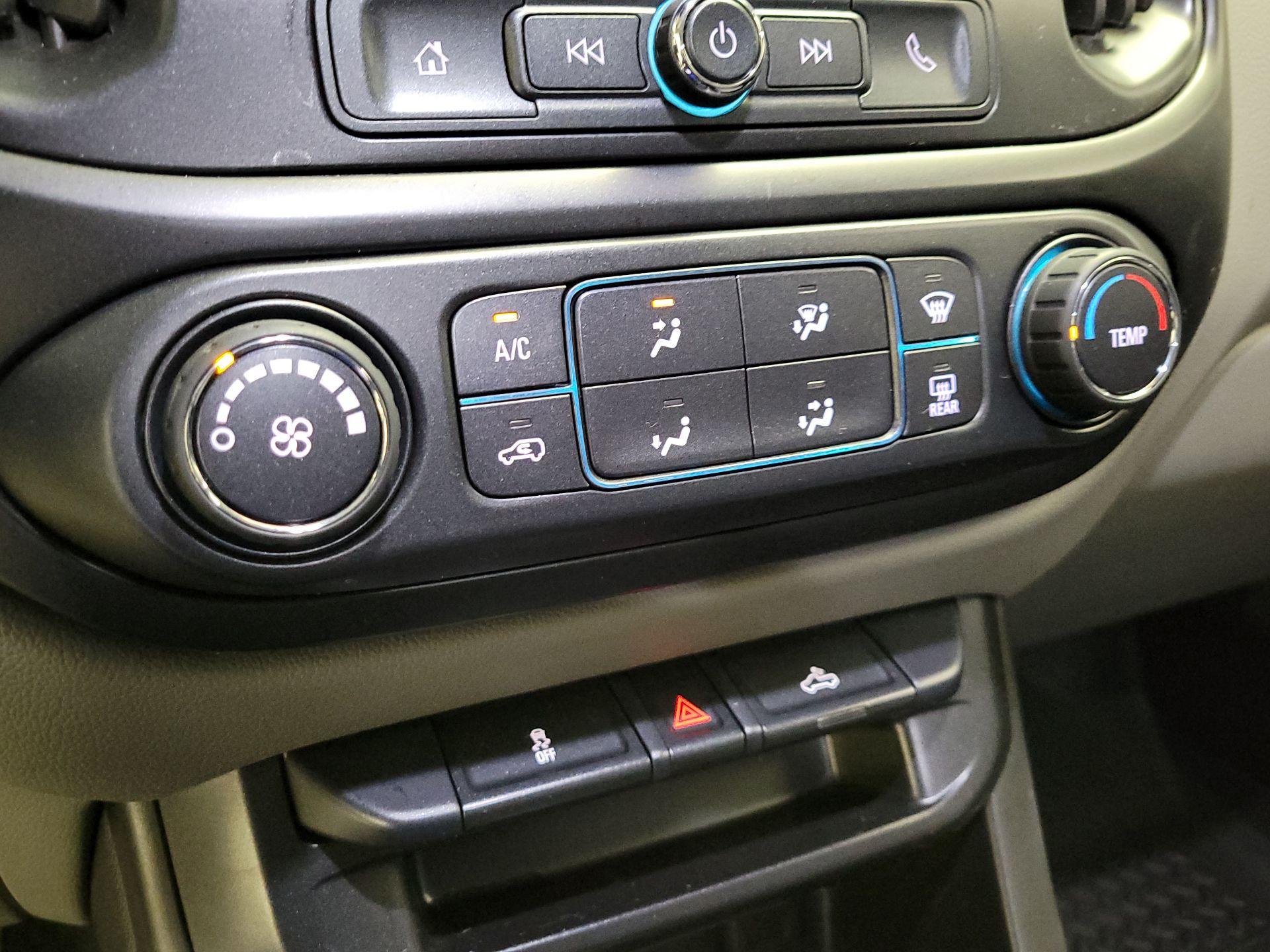 Thumbnail: 2021 GMC Canyon - 16