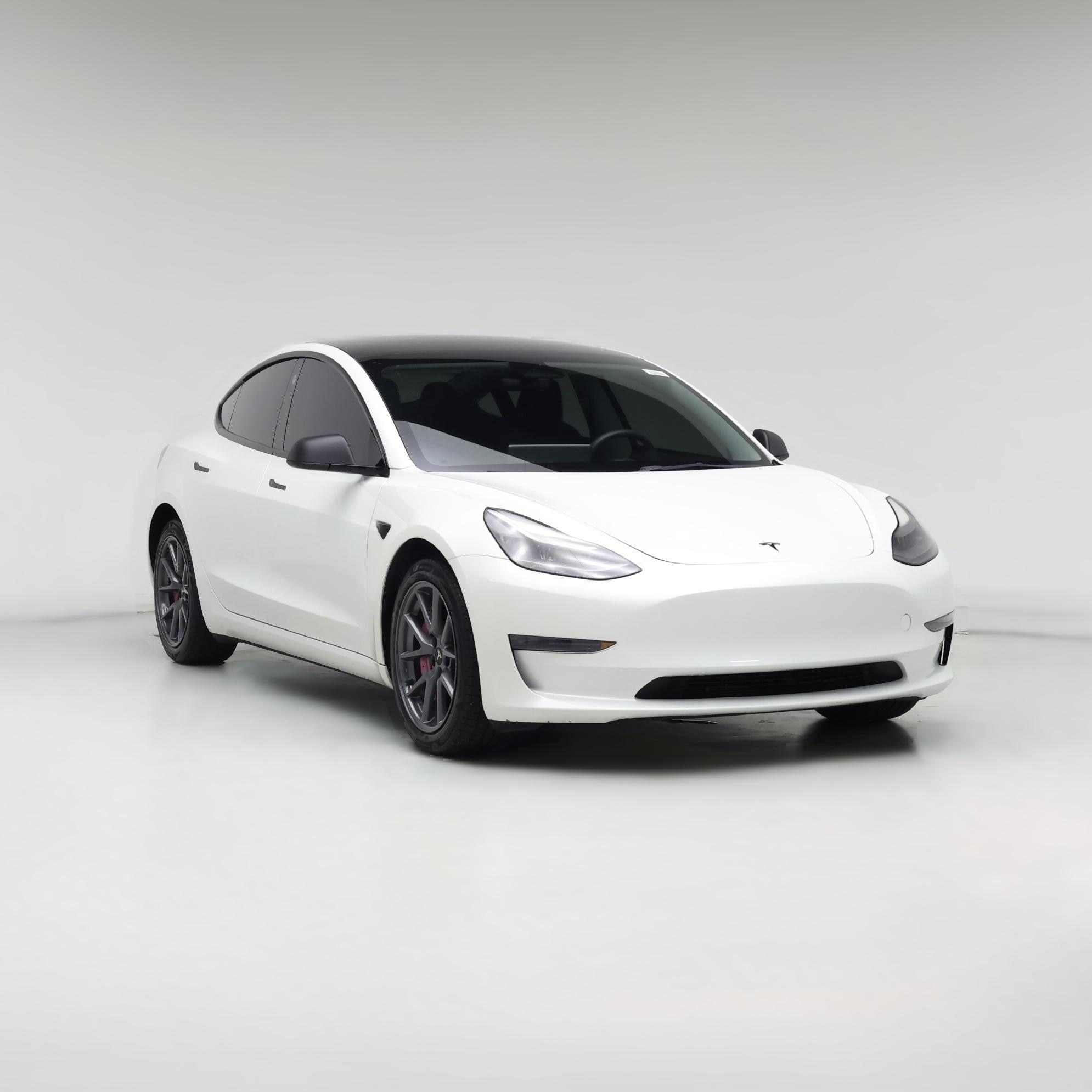 Thumbnail: 2023 Tesla Model 3 - 1