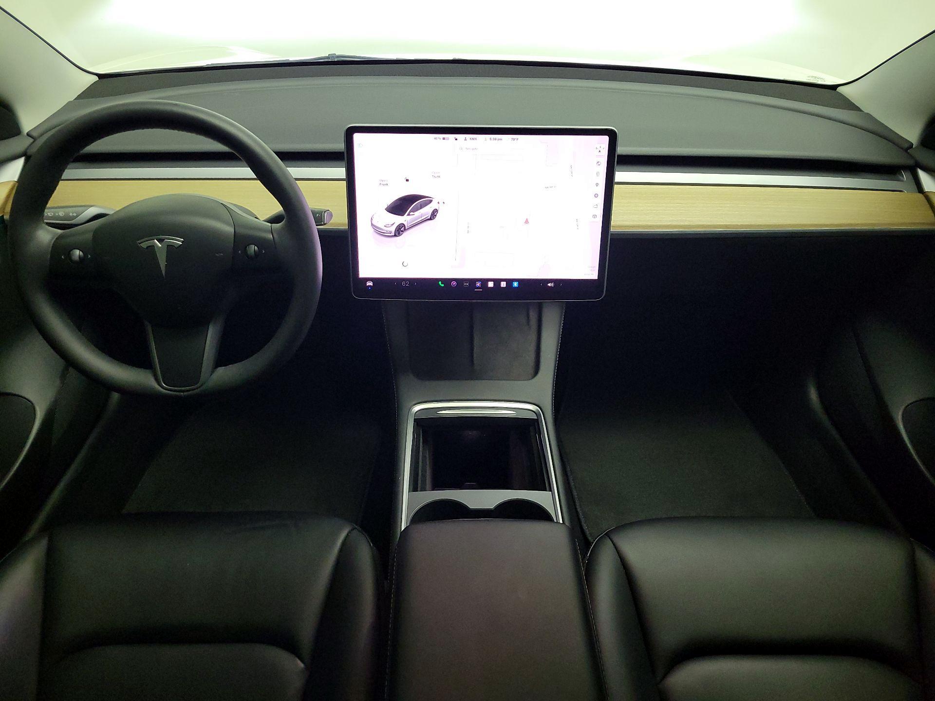 Thumbnail: 2023 Tesla Model 3 - 9