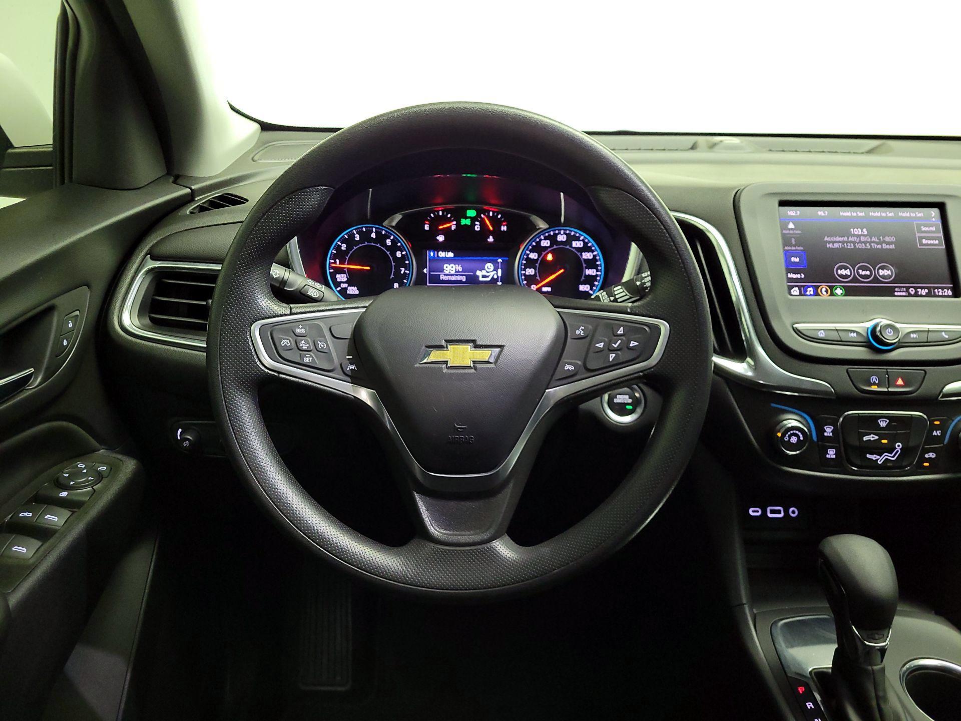 Thumbnail: 2022 Chevrolet Equinox - 10