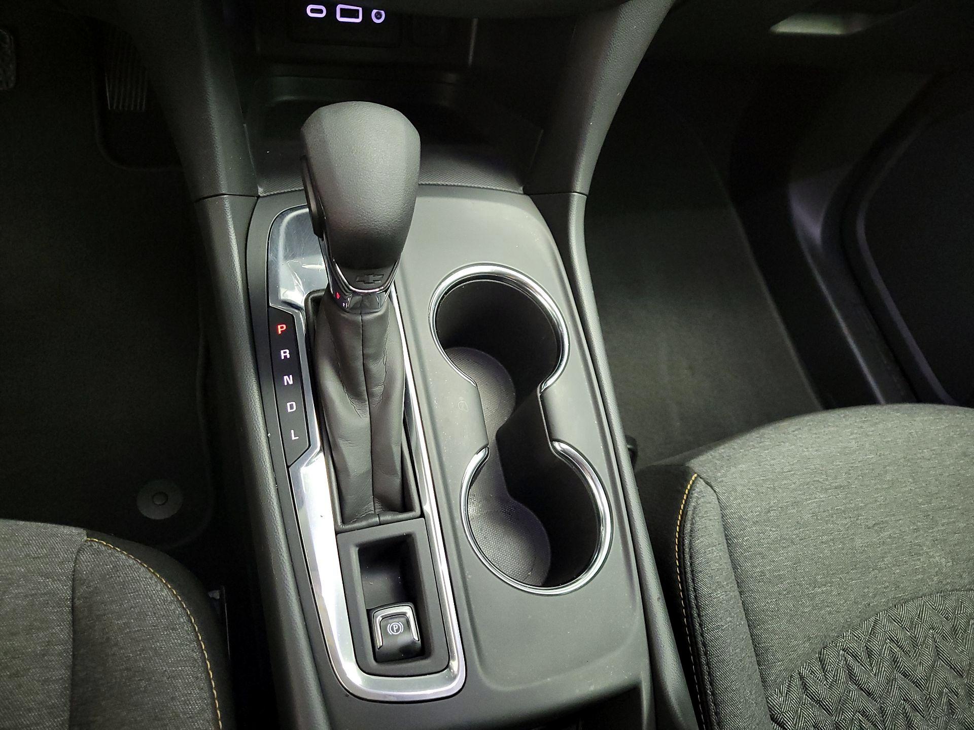 Thumbnail: 2022 Chevrolet Equinox - 17