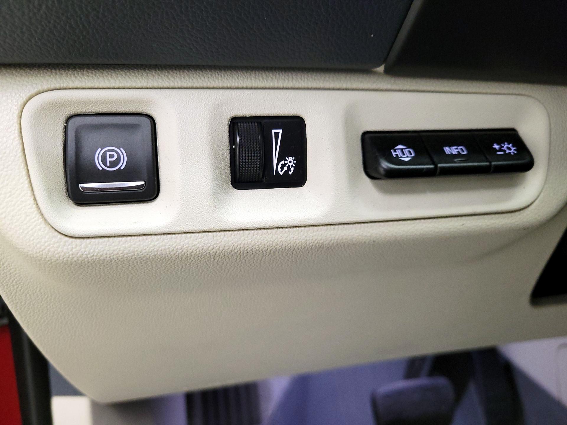 Thumbnail: 2023 GMC Acadia - 13