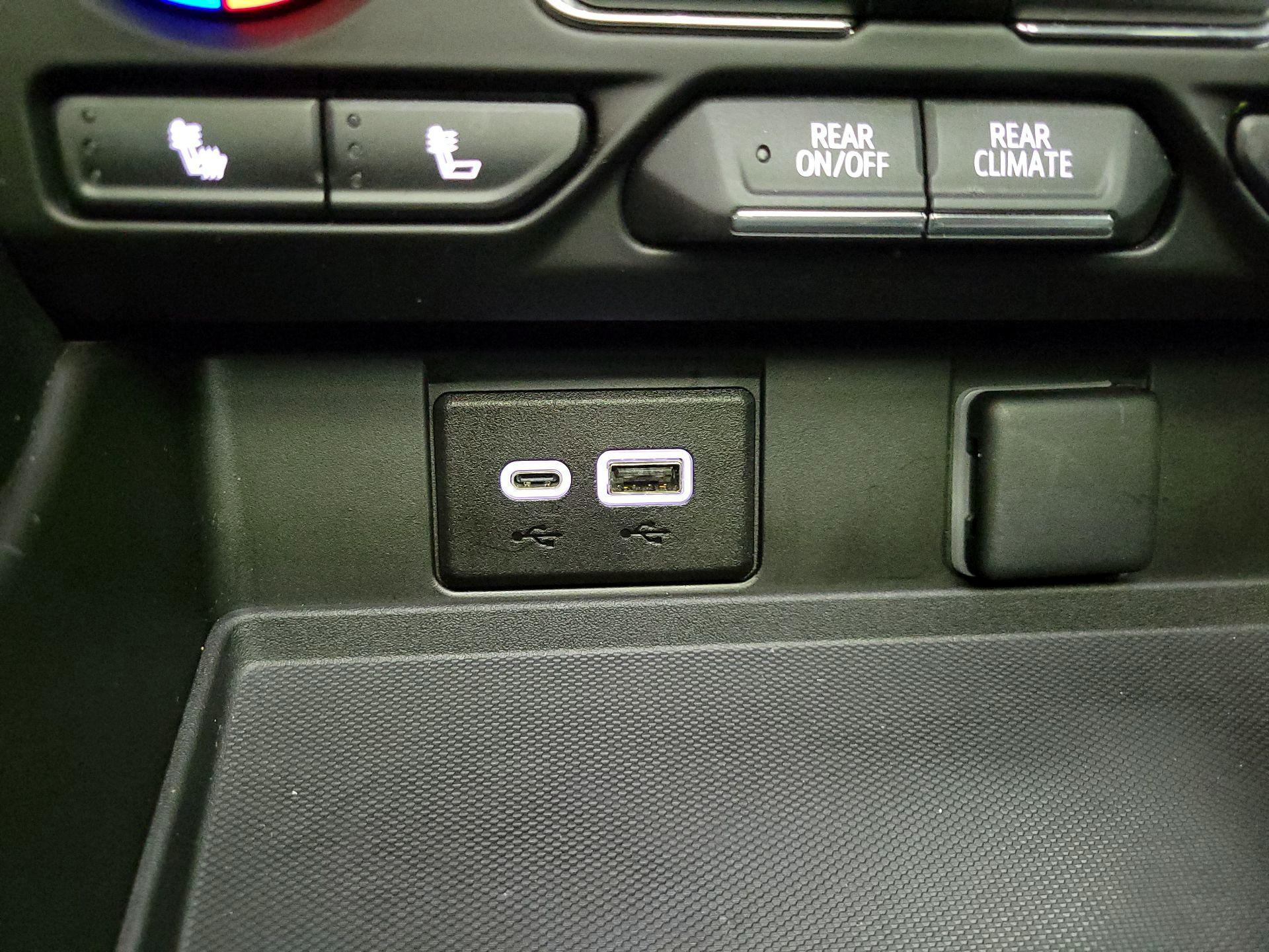 Thumbnail: 2023 Chevrolet Tahoe - 19