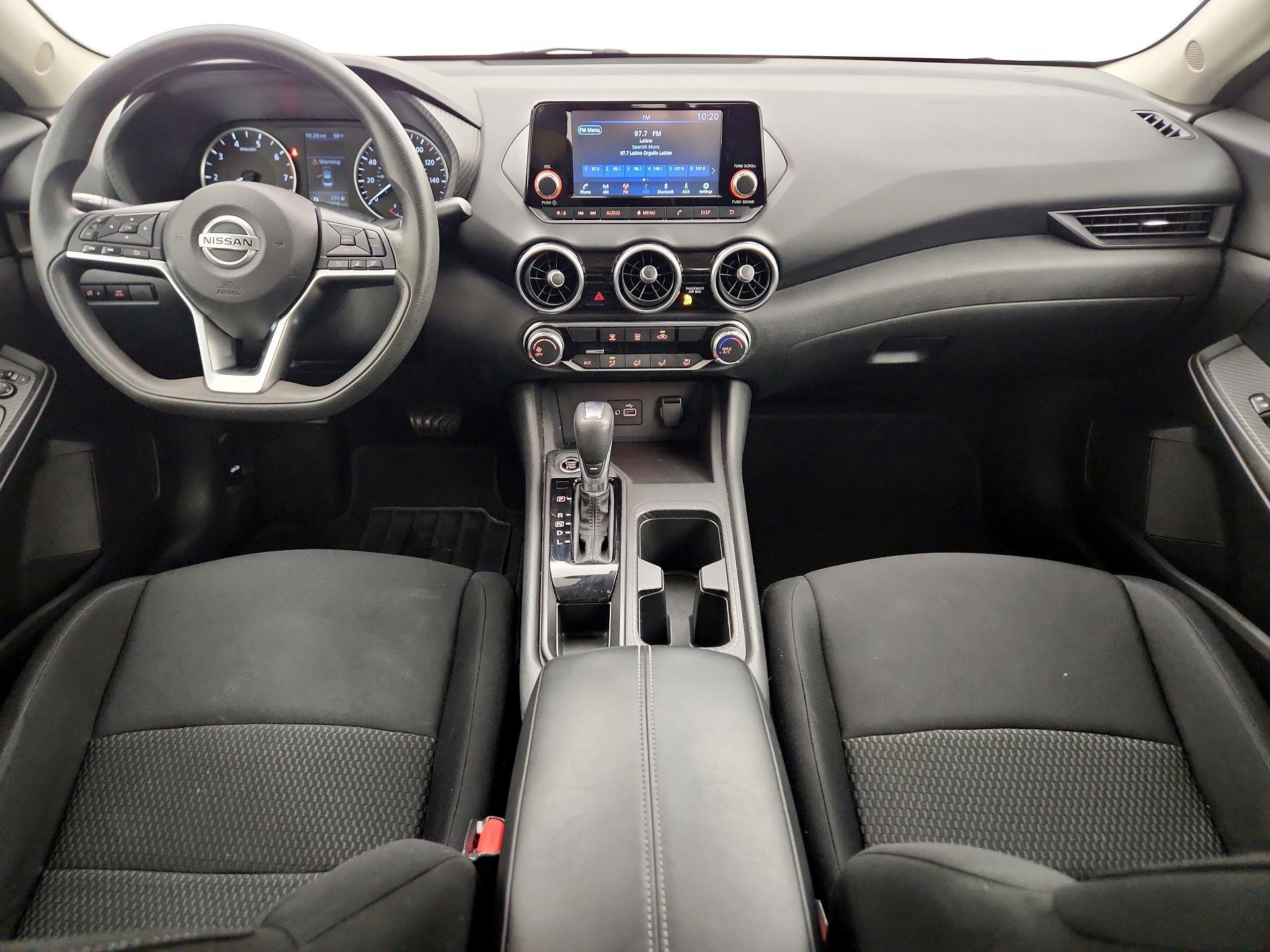 Thumbnail: 2022 Nissan Sentra - 9