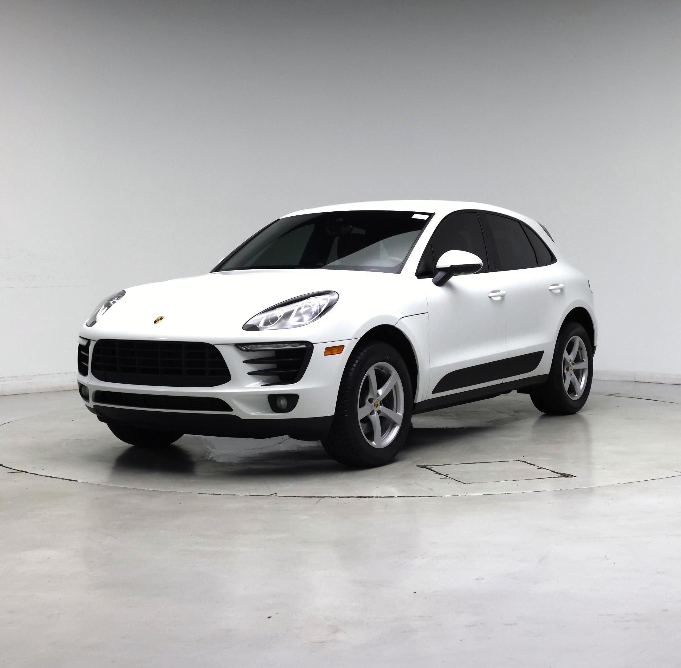 Thumbnail: 2018 Porsche Macan - 4