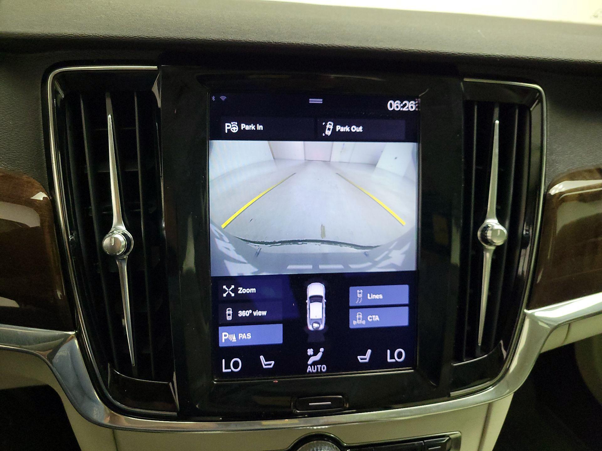 Thumbnail: 2018 Volvo S90 - 15