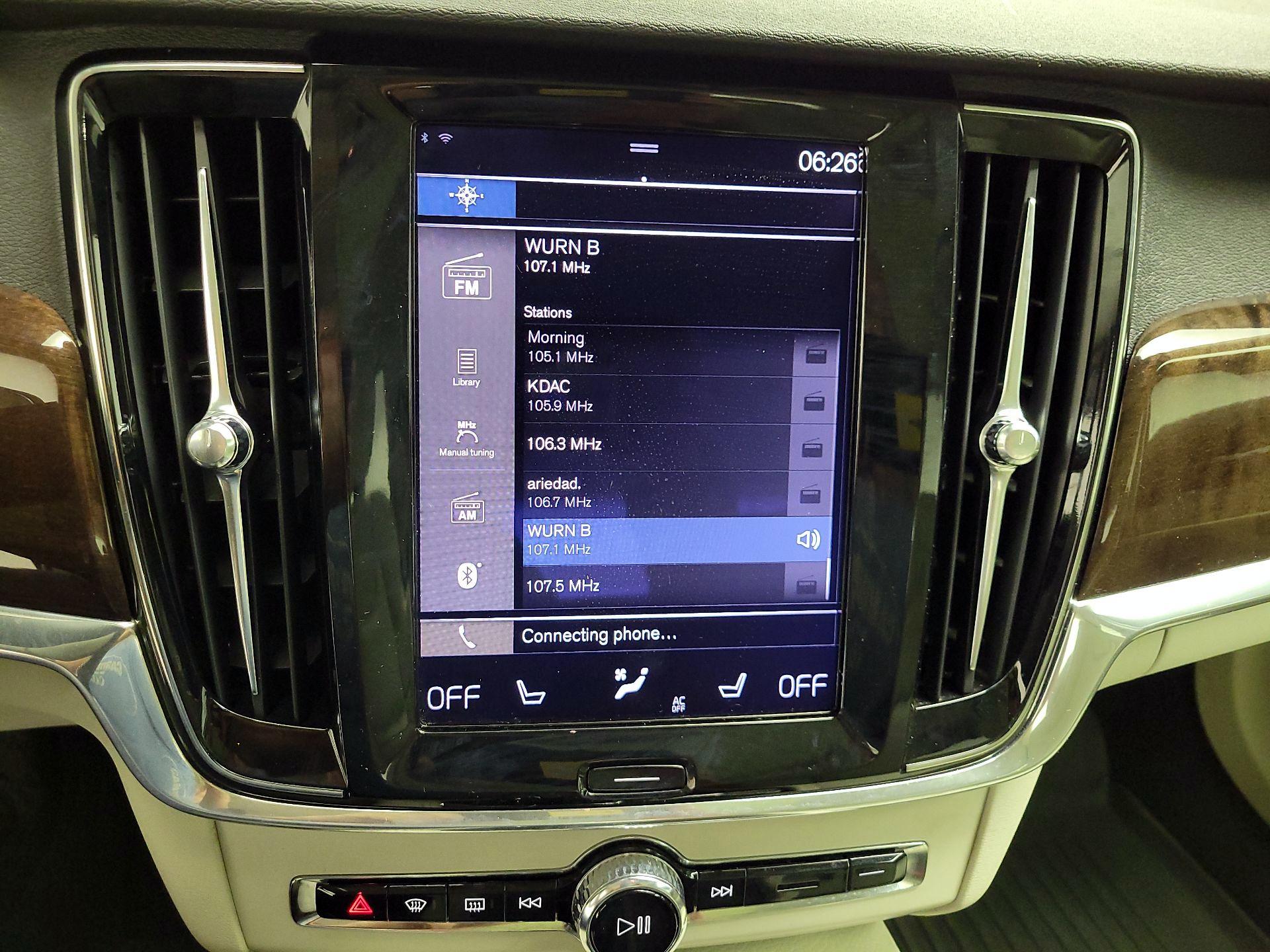 Thumbnail: 2018 Volvo S90 - 16