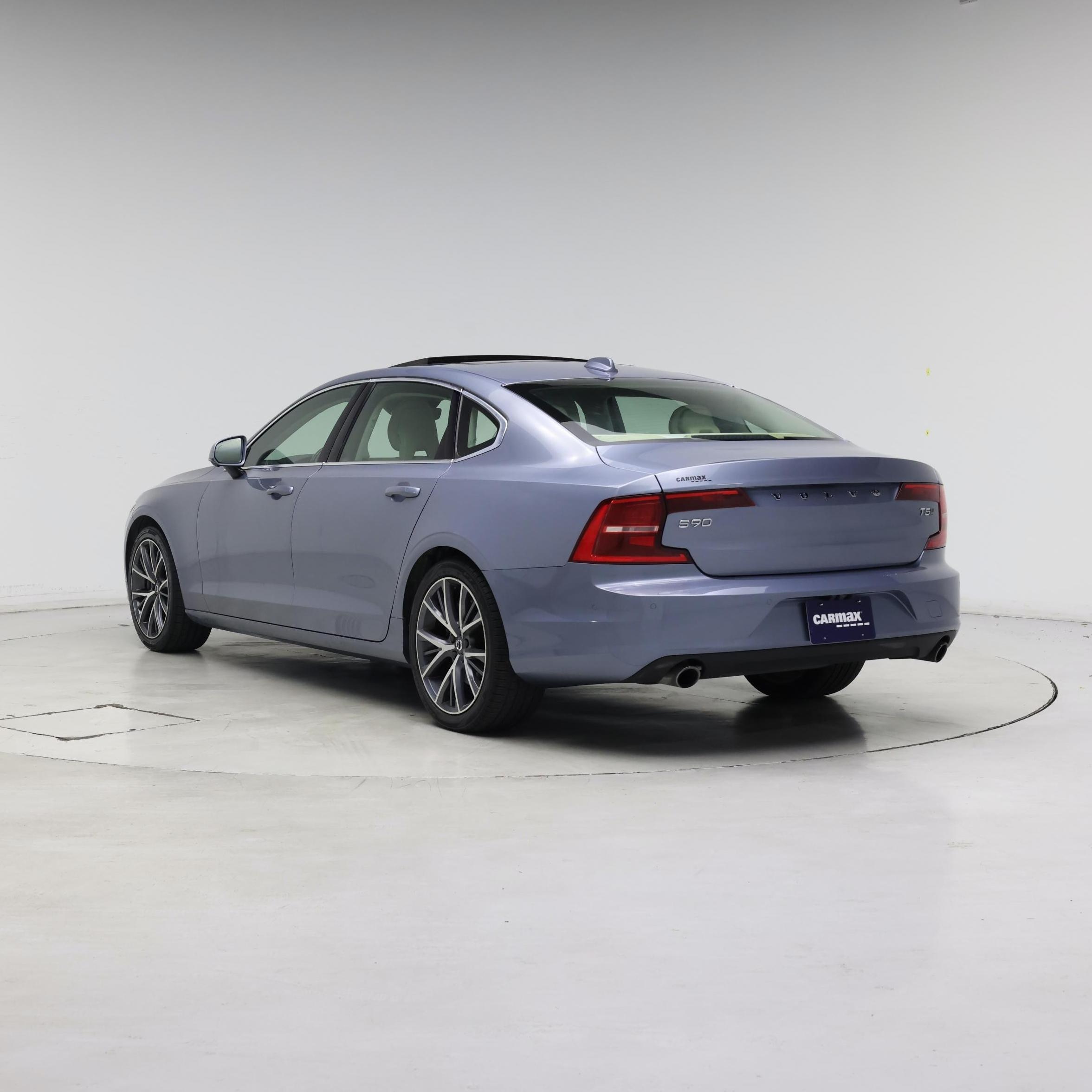 Thumbnail: 2018 Volvo S90 - 2