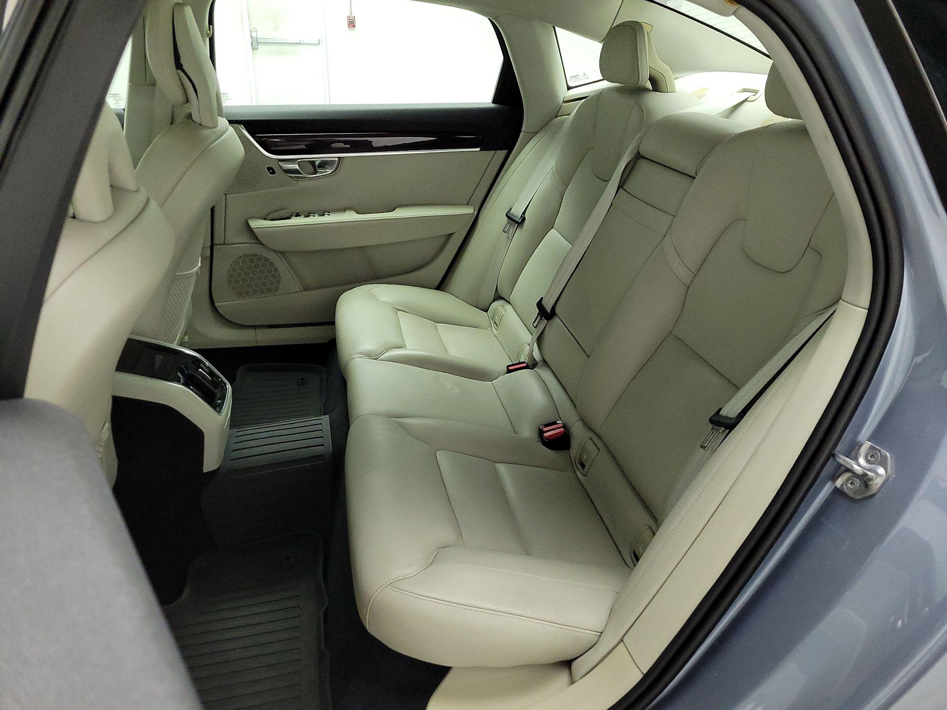 Thumbnail: 2018 Volvo S90 - 20