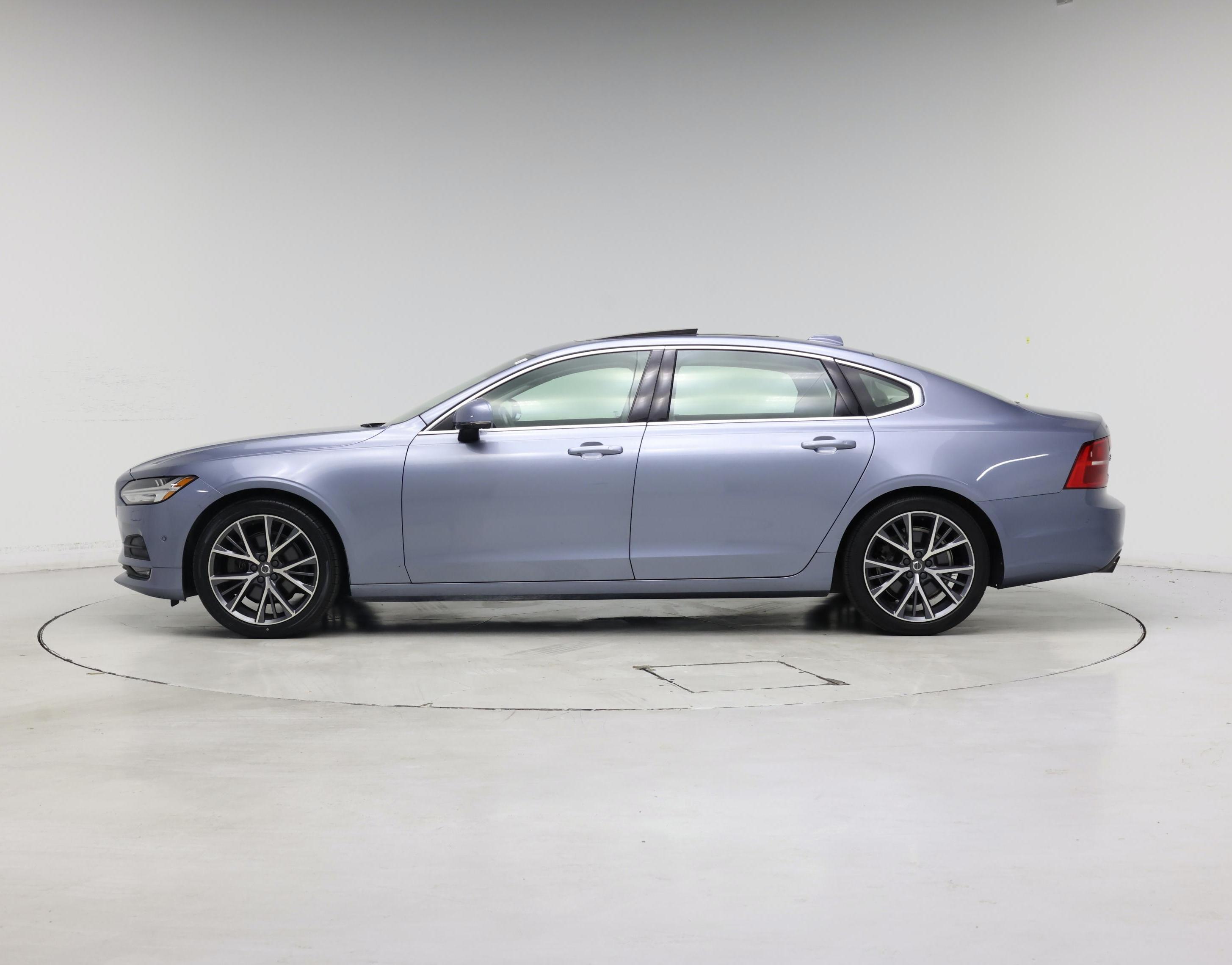 Thumbnail: 2018 Volvo S90 - 3