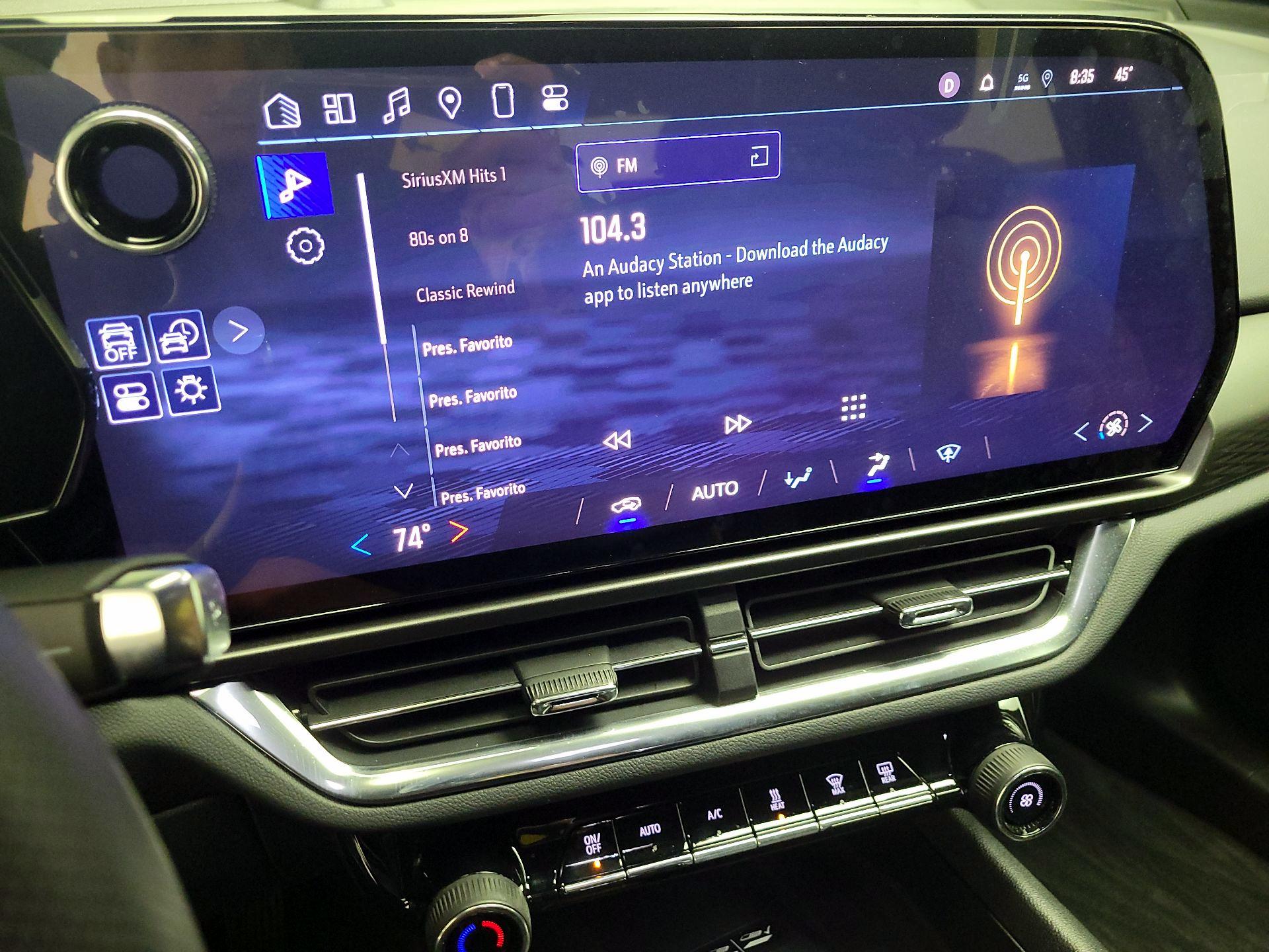 Thumbnail: 2025 Chevrolet Equinox - 14