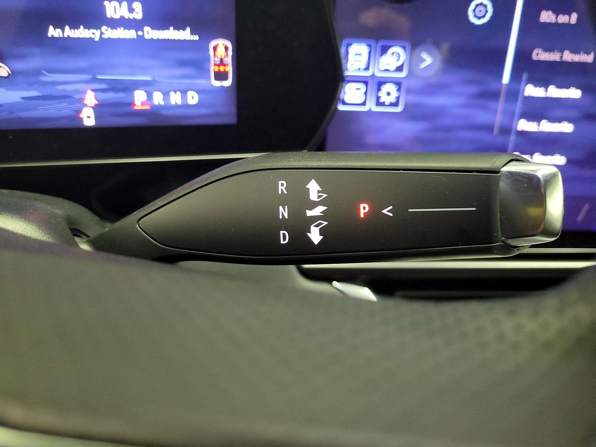 Thumbnail: 2025 Chevrolet Equinox - 16