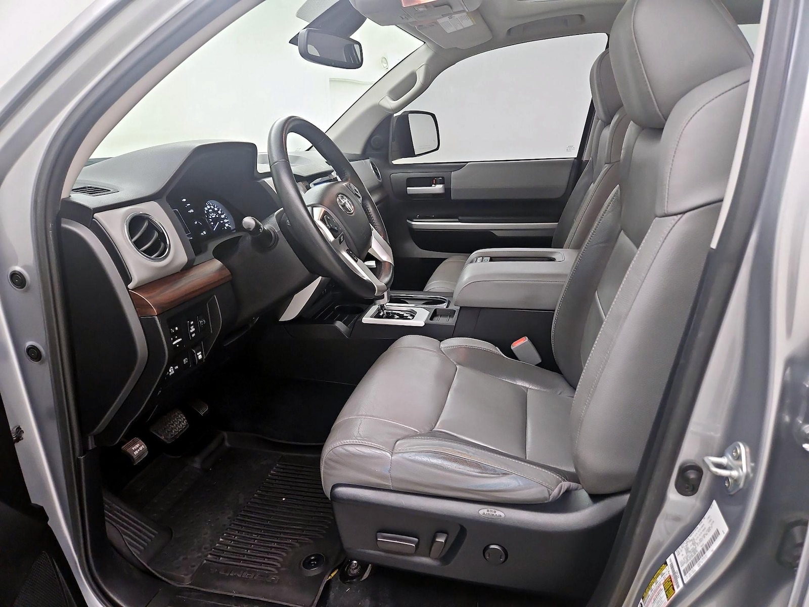 2021 Toyota Tundra Limited - Photo 12