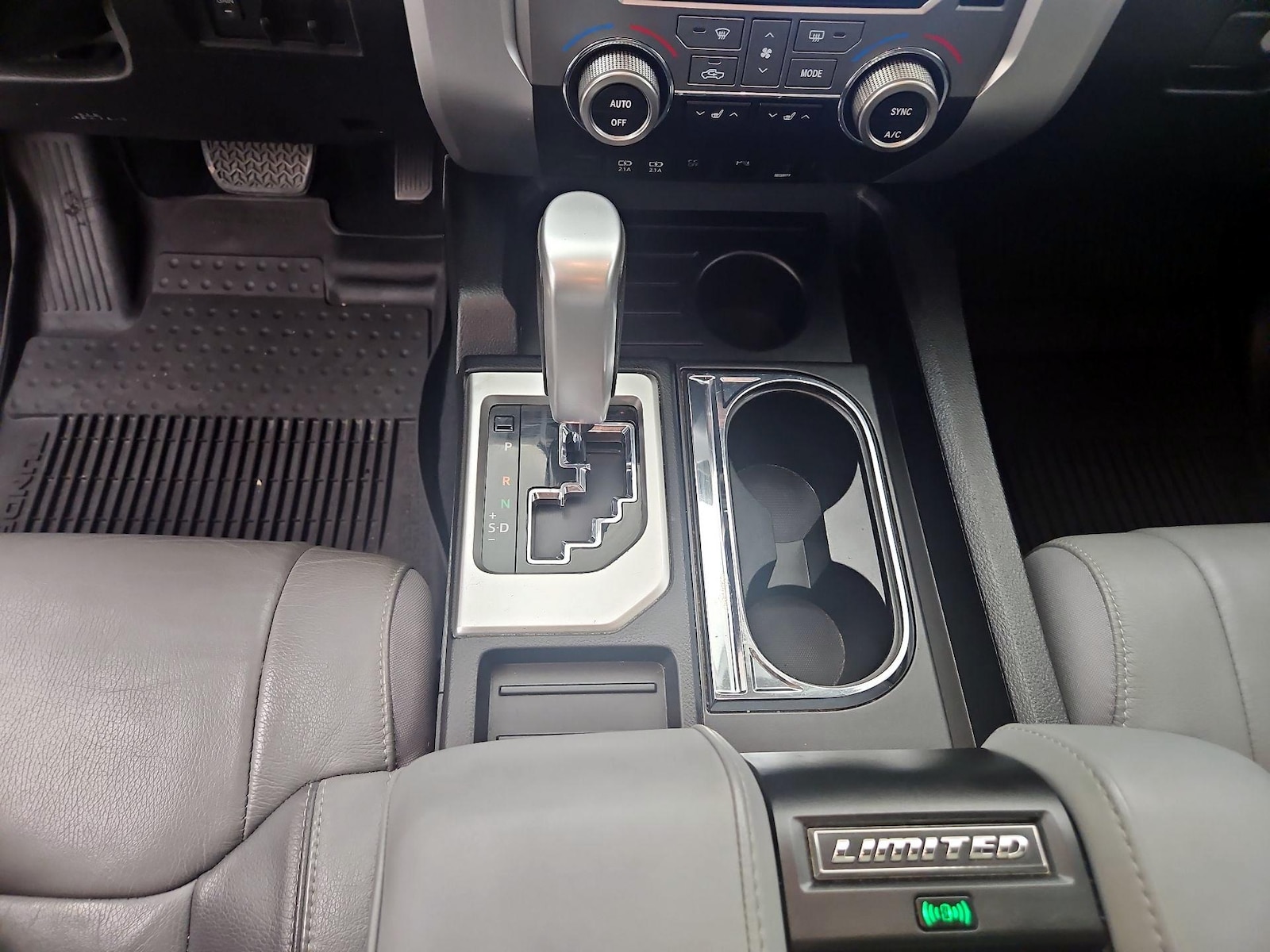 2021 Toyota Tundra Limited - Photo 19
