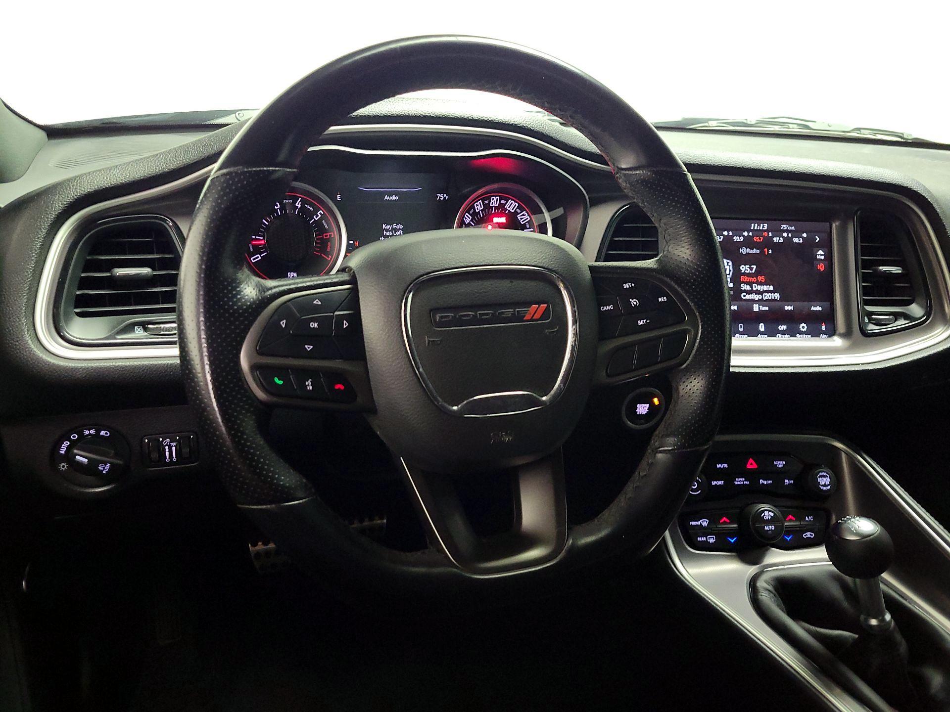 Thumbnail: 2022 Dodge Challenger - 10