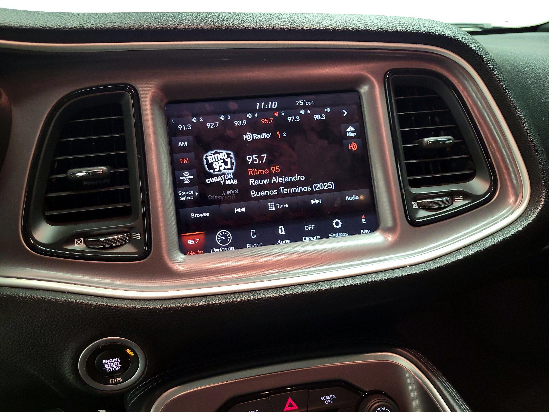 Thumbnail: 2022 Dodge Challenger - 16