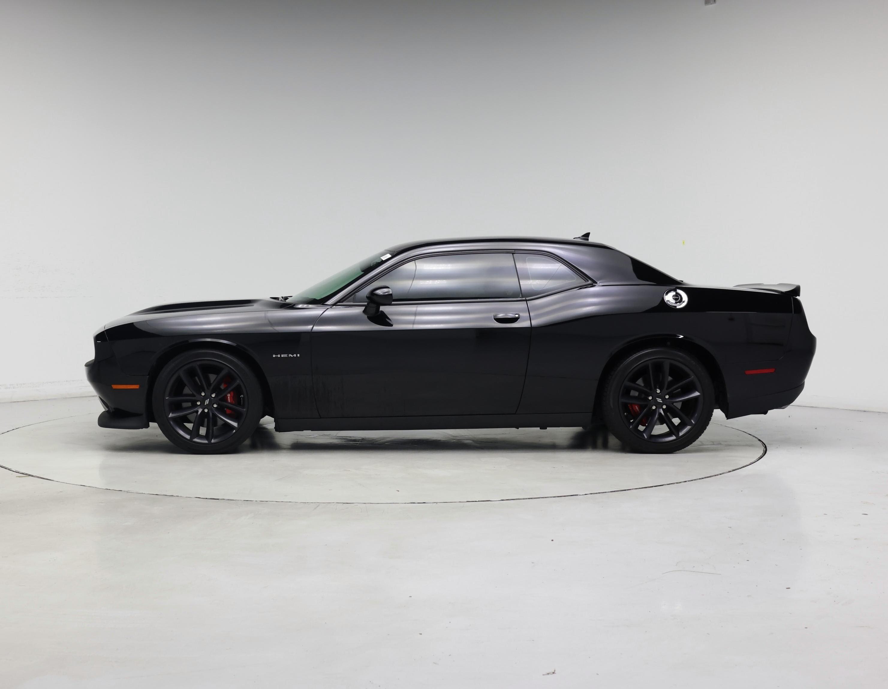 Thumbnail: 2022 Dodge Challenger - 3