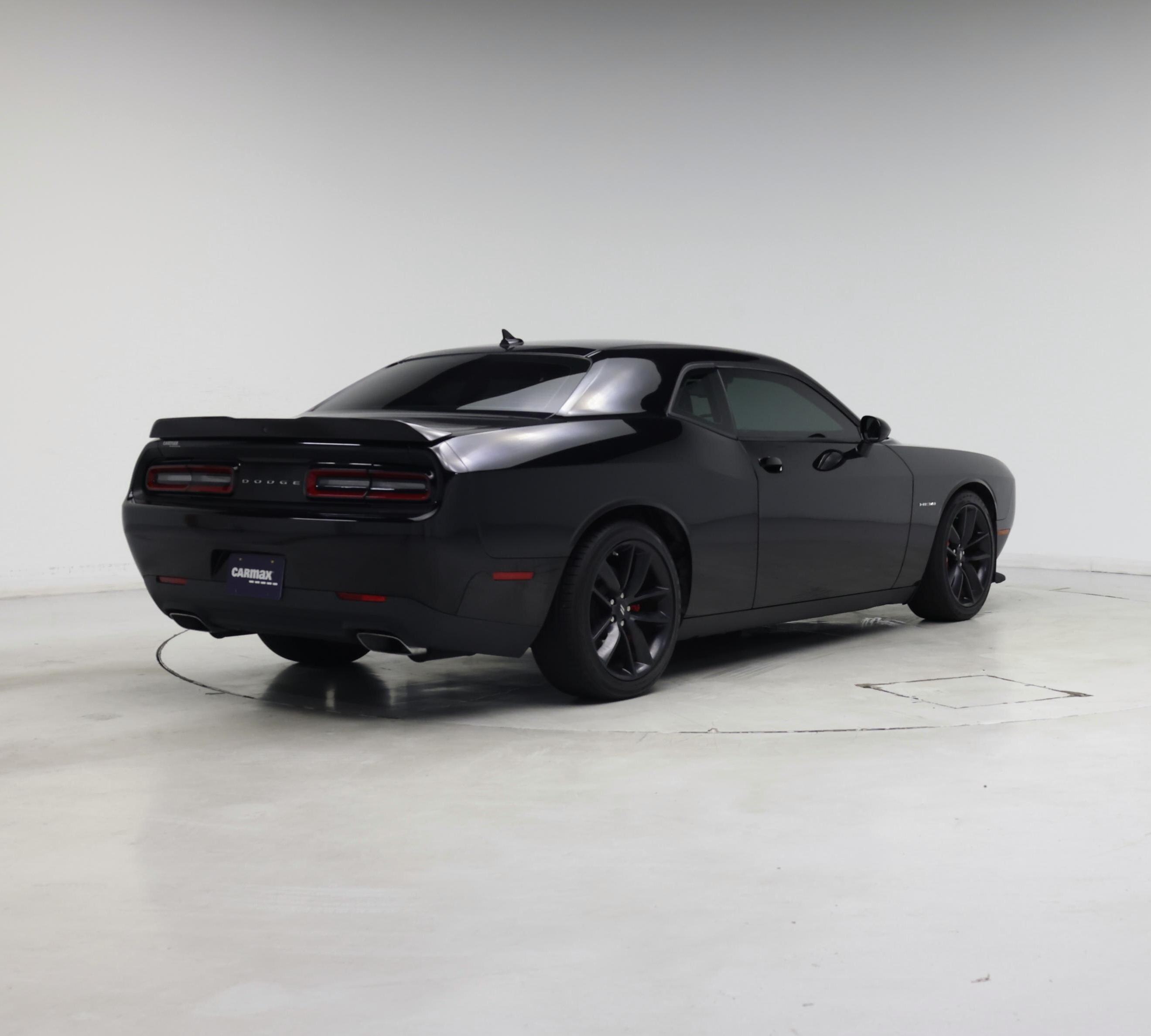 Thumbnail: 2022 Dodge Challenger - 8