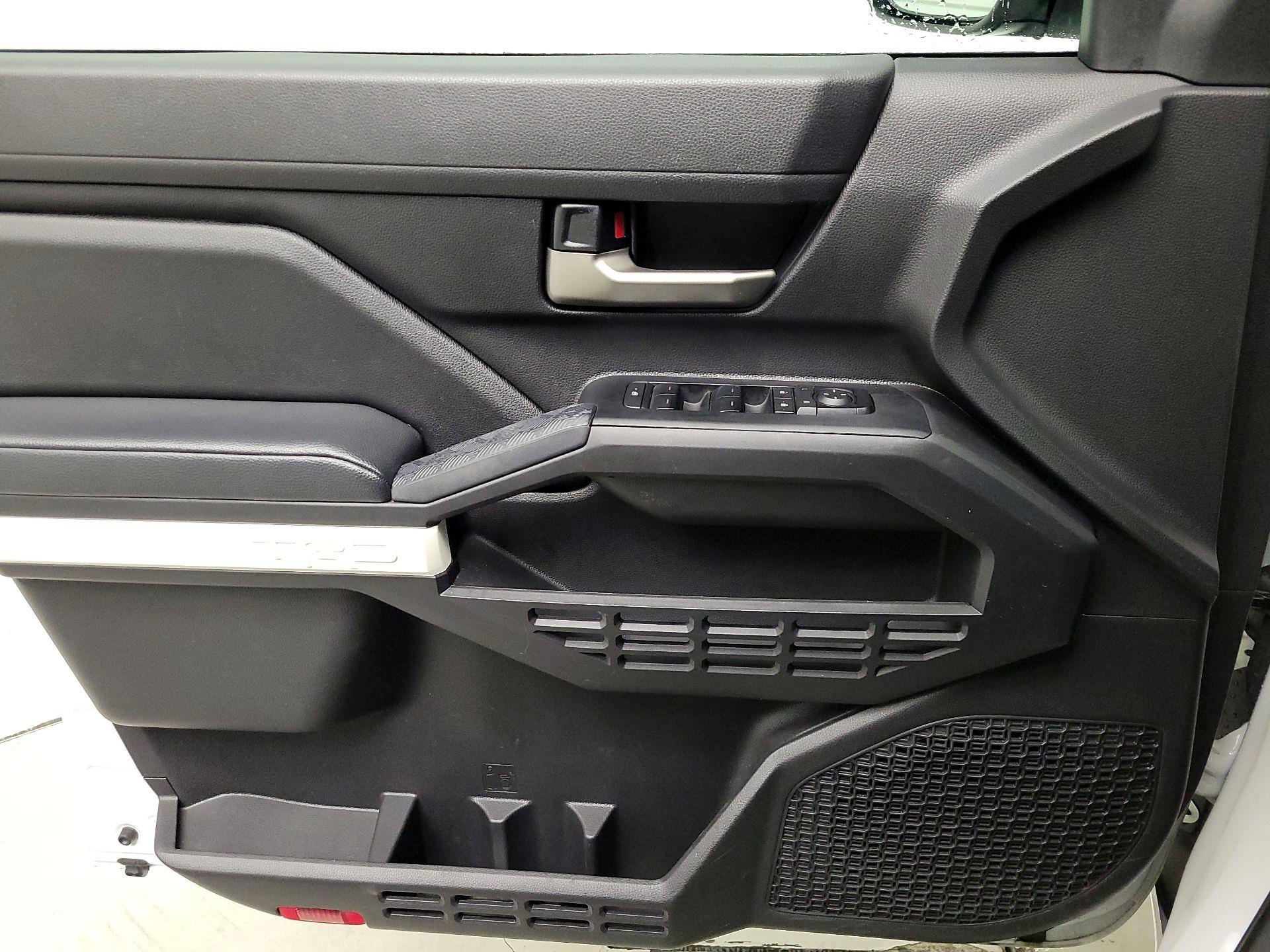 Thumbnail: 2024 Toyota Tacoma - 12