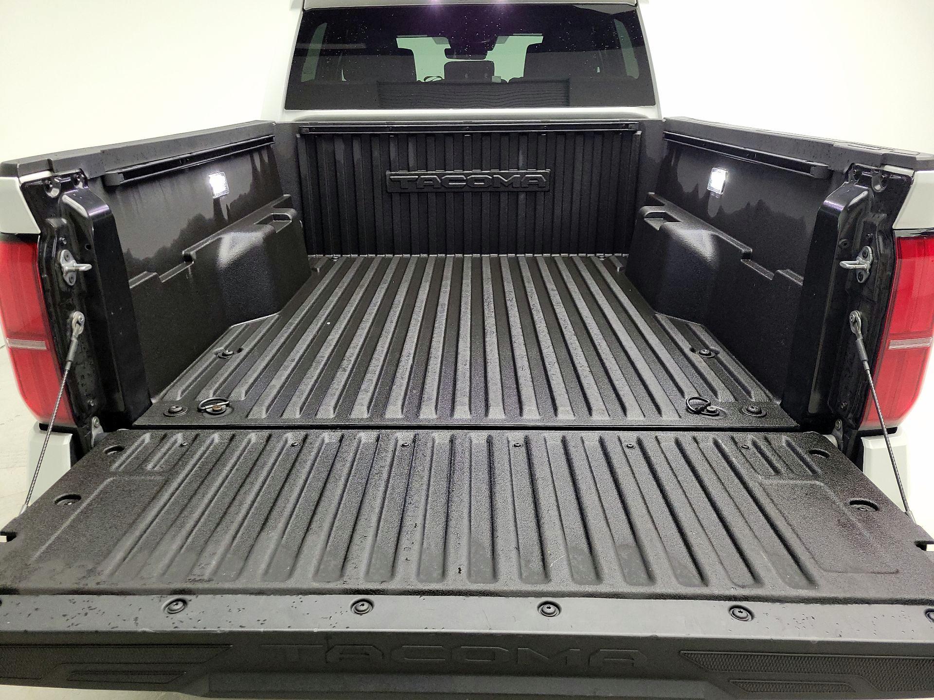 Thumbnail: 2024 Toyota Tacoma - 20