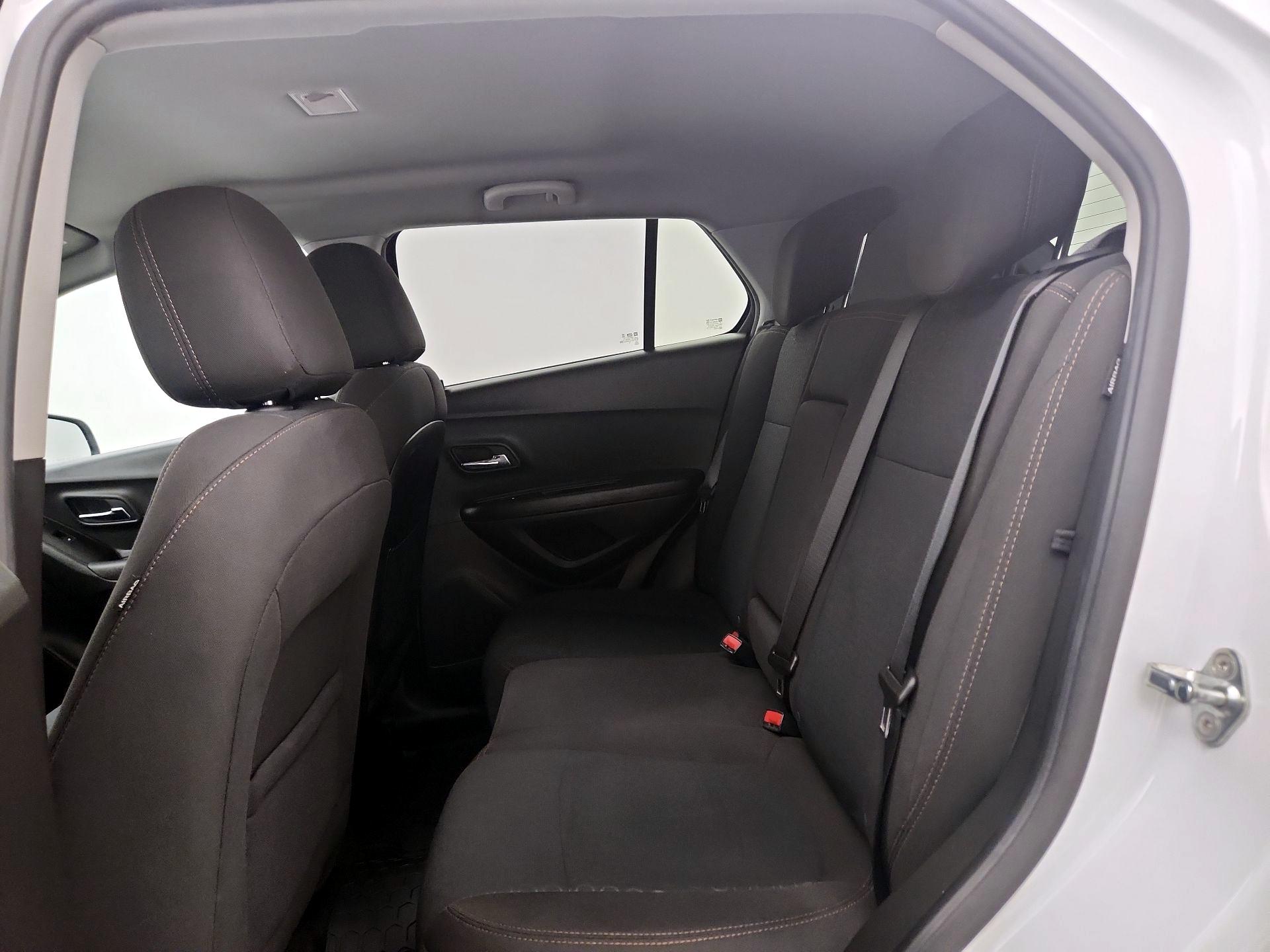 Thumbnail: 2020 Chevrolet Trax - 18