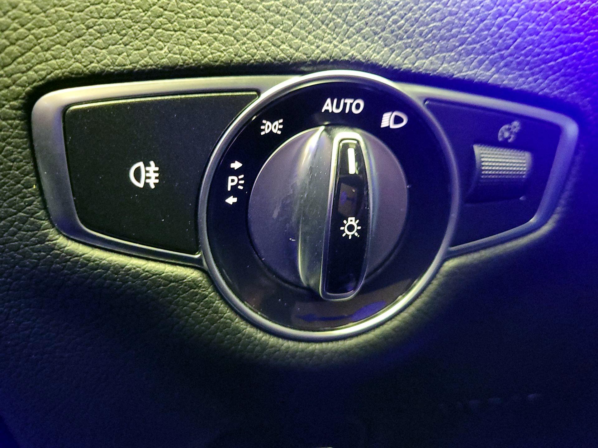 Thumbnail: 2019 Mercedes-Benz E-Class - 13