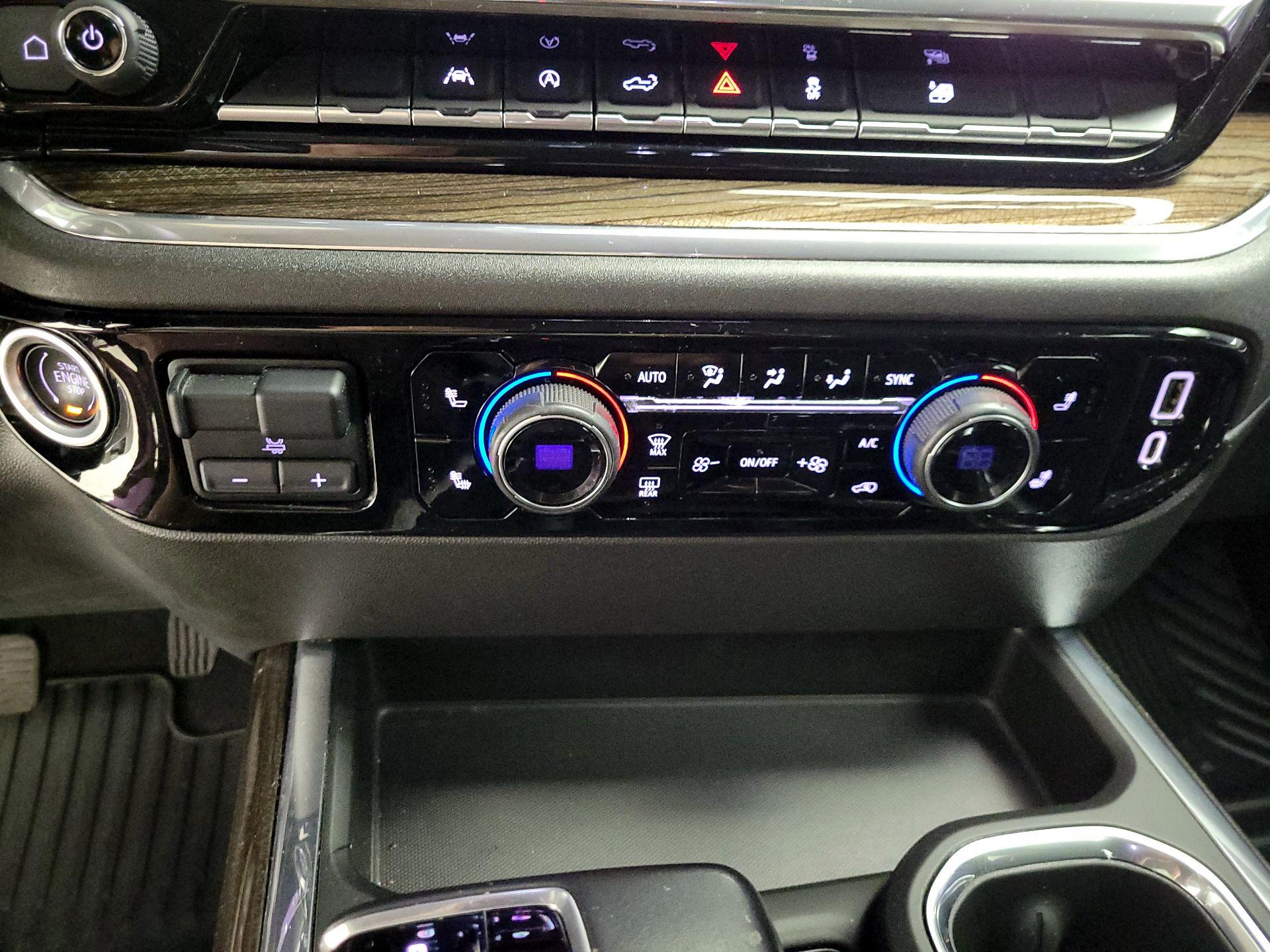 Thumbnail: 2022 Chevrolet Silverado 1500 - 17