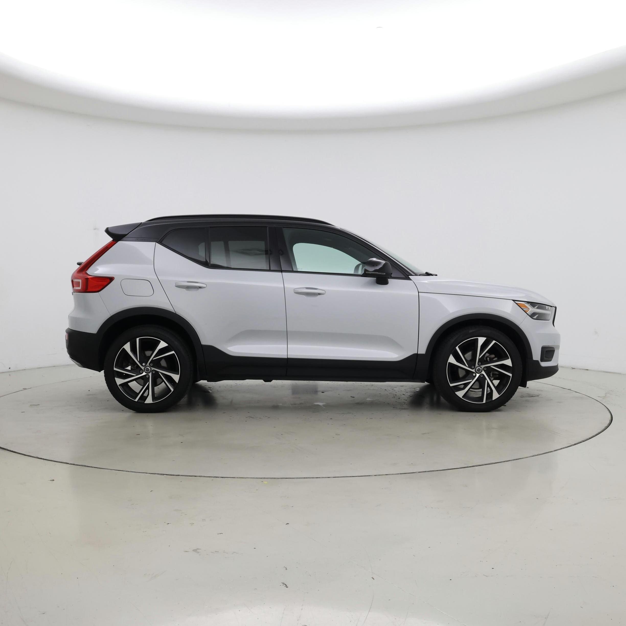 Thumbnail: 2020 Volvo XC40 - 7