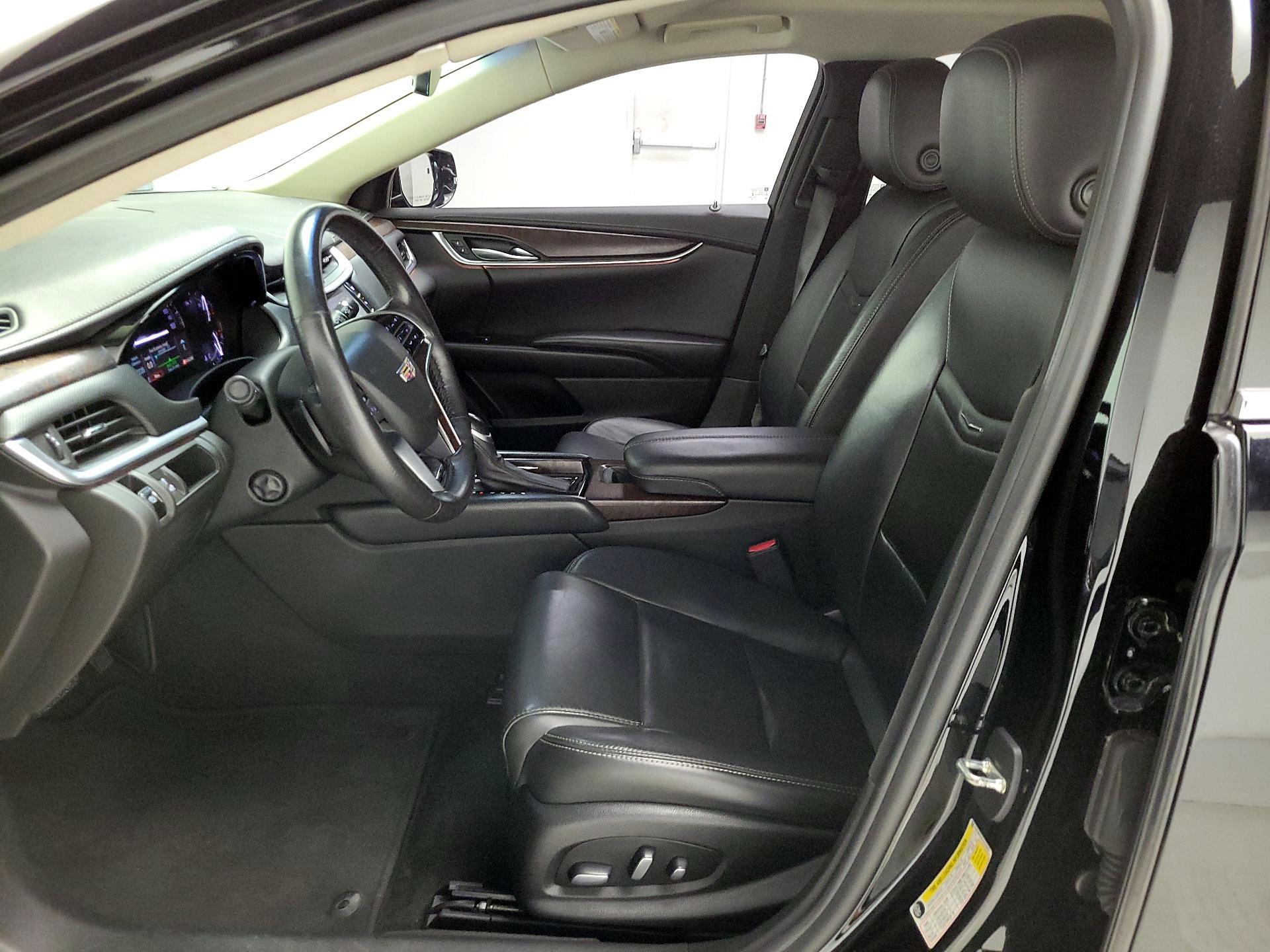 Thumbnail: 2019 Cadillac XTS - 11