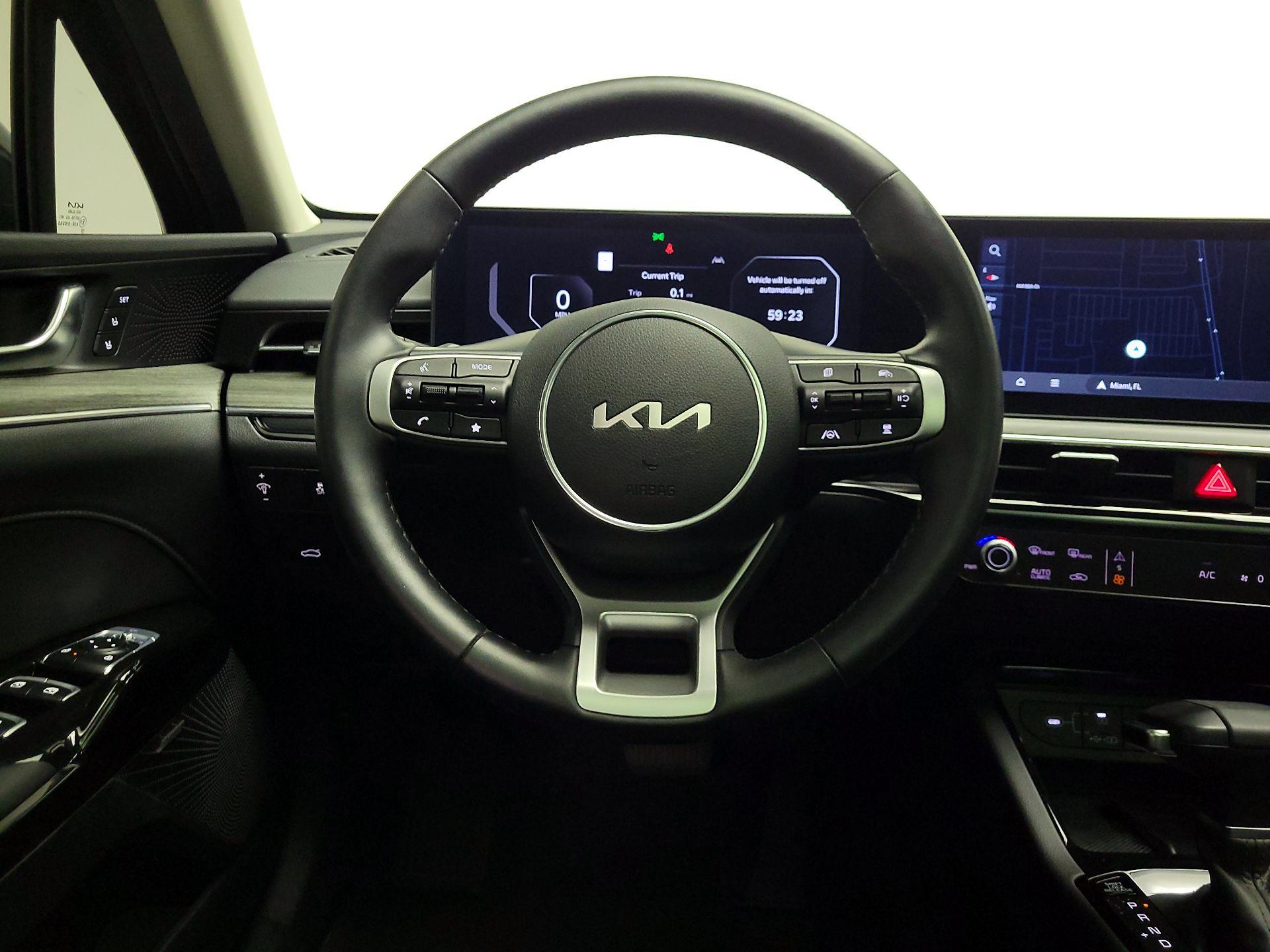 Thumbnail: 2025 Kia K5 - 10