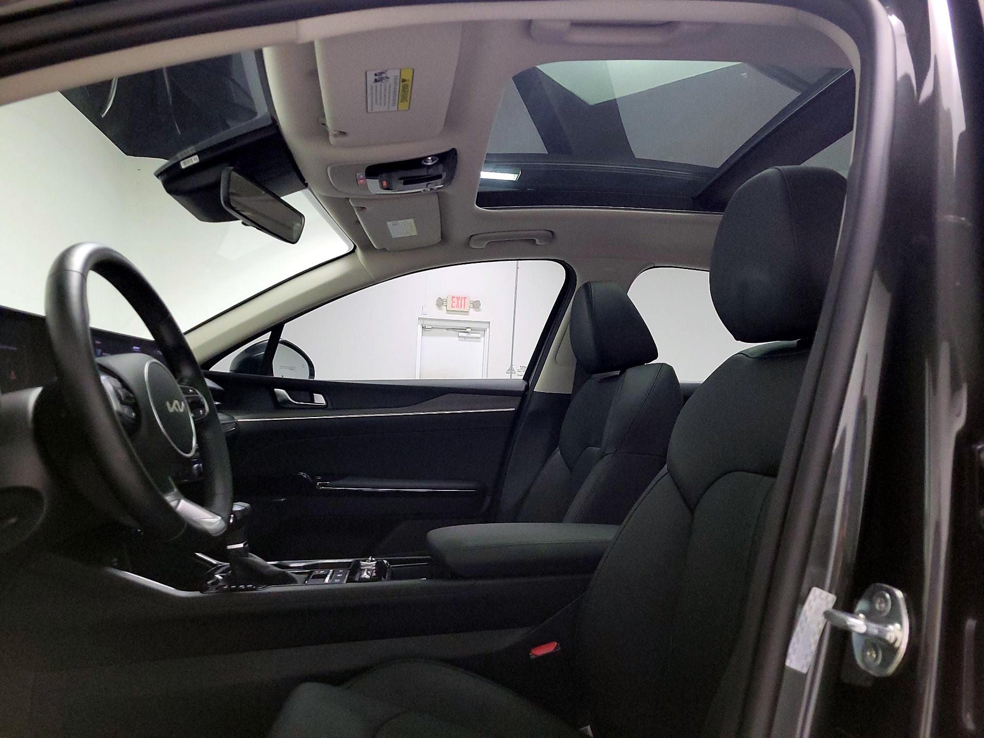 Thumbnail: 2025 Kia K5 - 20