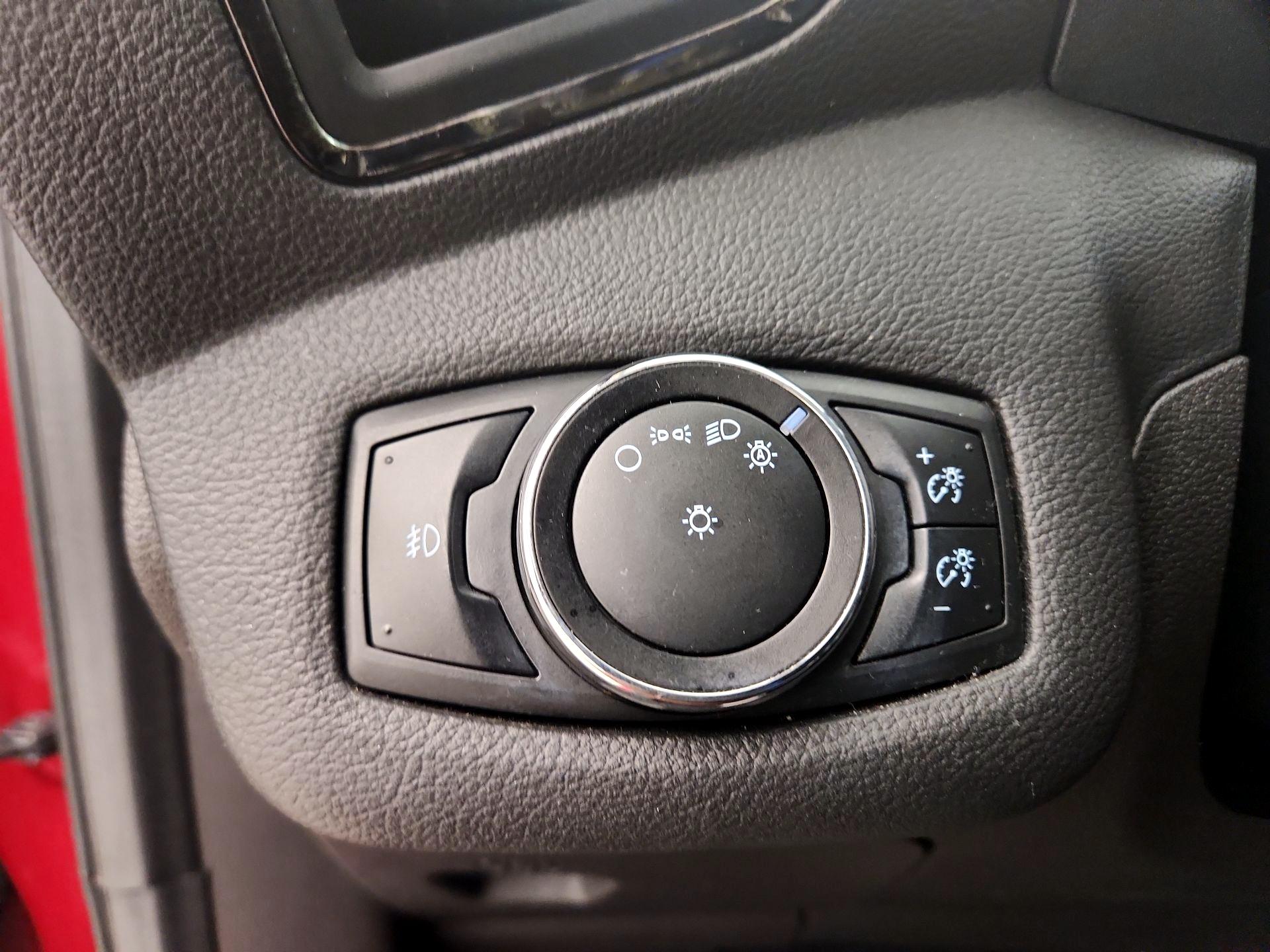 Thumbnail: 2014 Ford Escape - 13