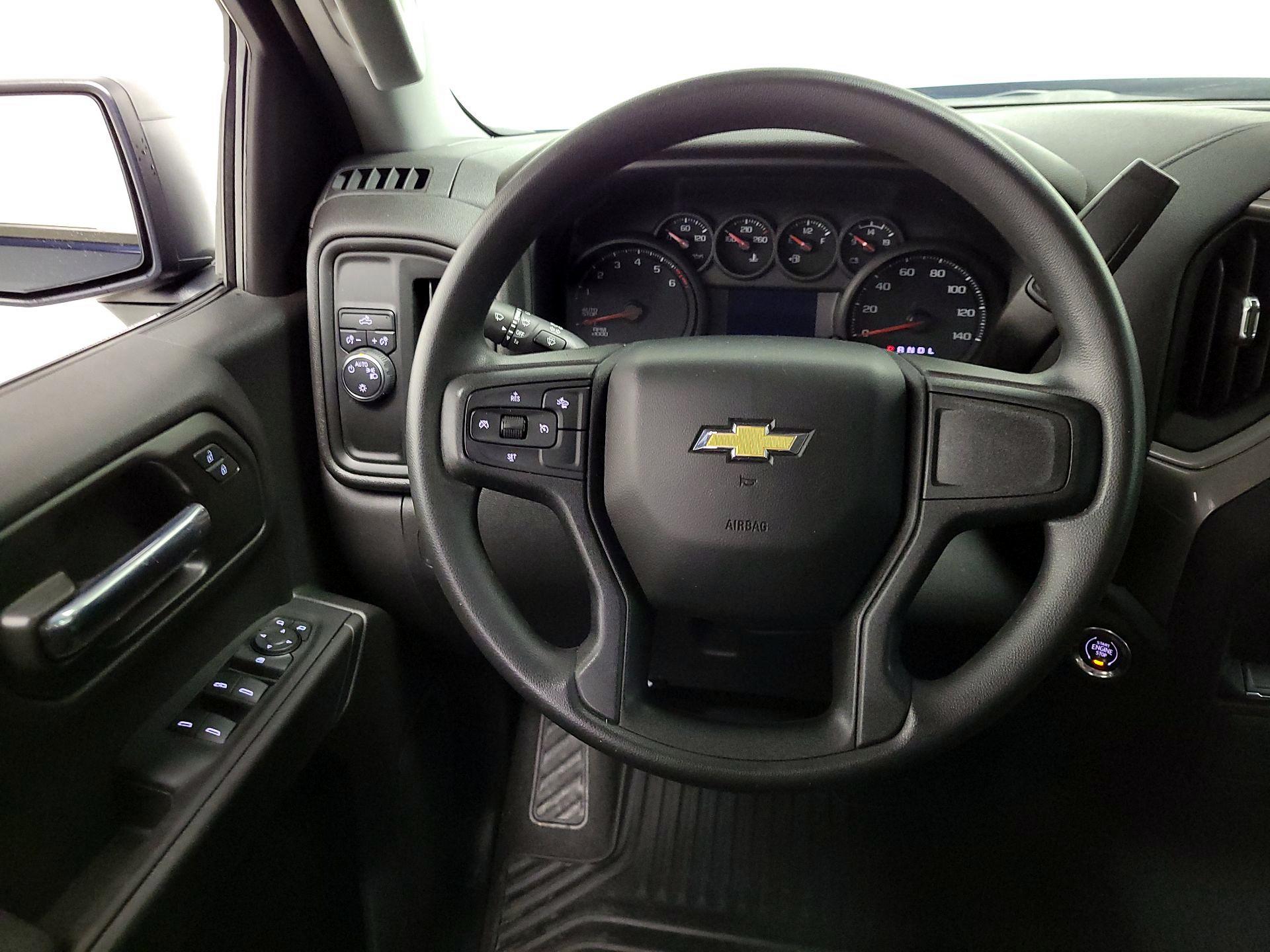 Thumbnail: 2023 Chevrolet Silverado 1500 - 10