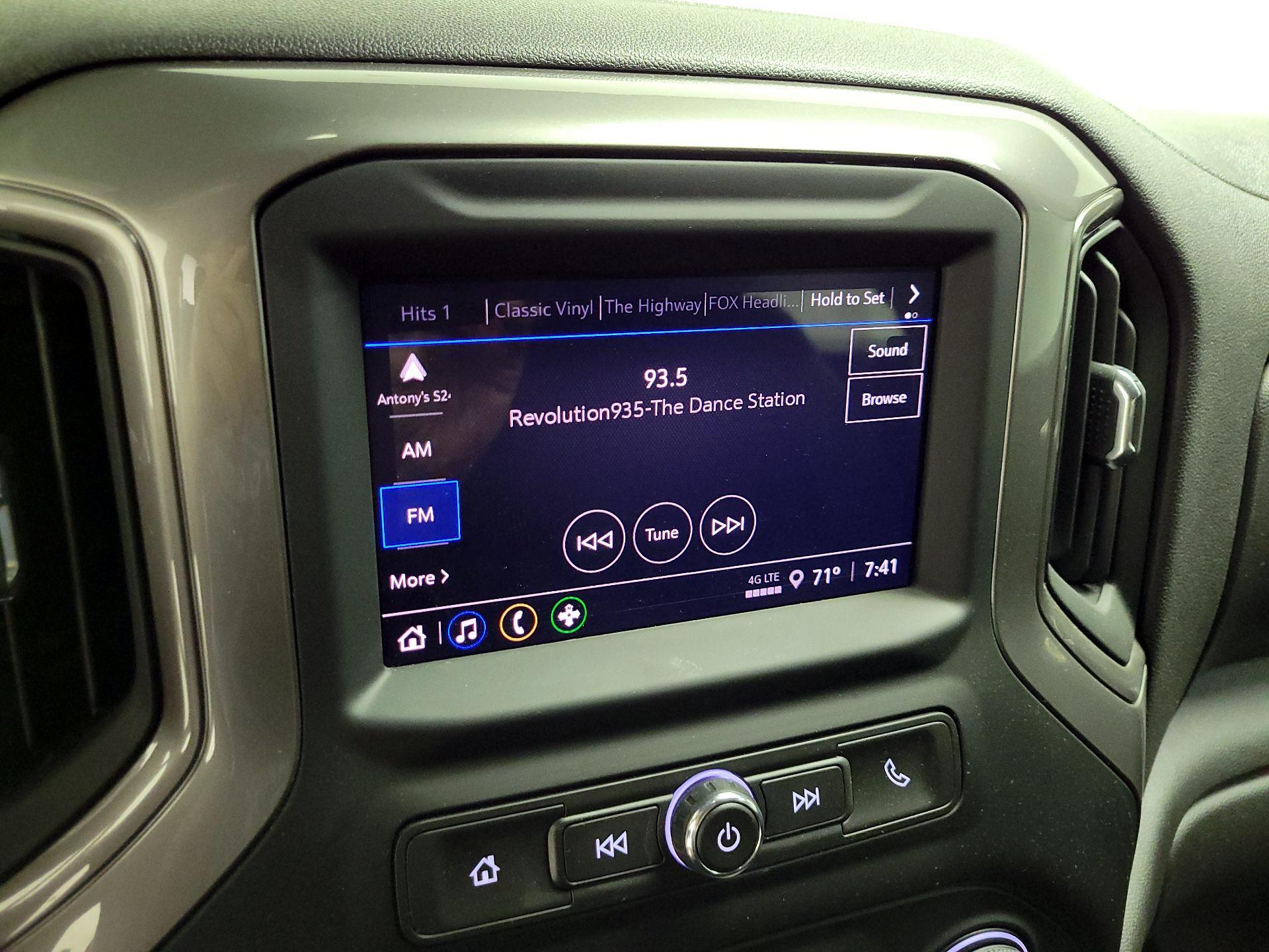 Thumbnail: 2023 Chevrolet Silverado 1500 - 16