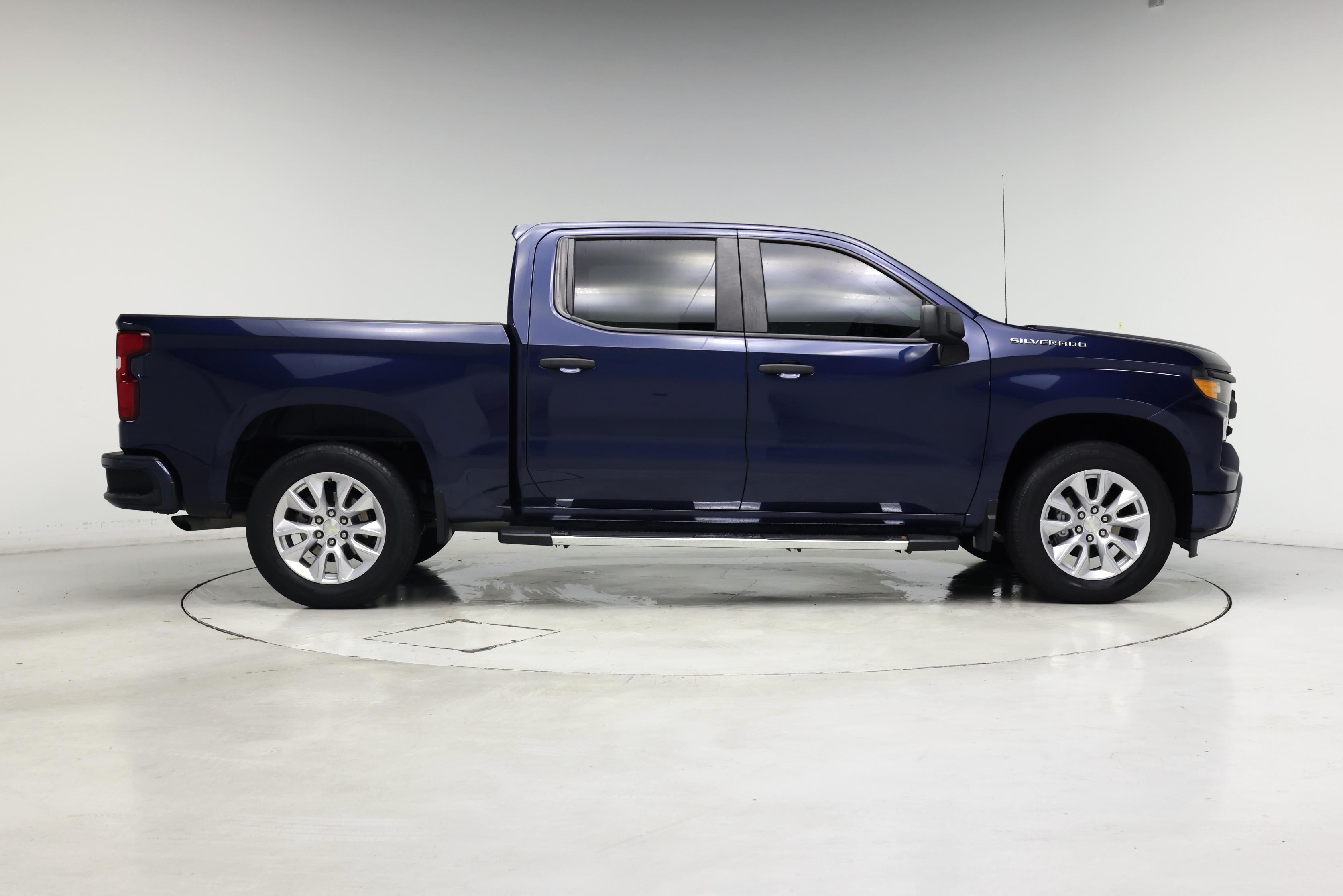 Thumbnail: 2023 Chevrolet Silverado 1500 - 7