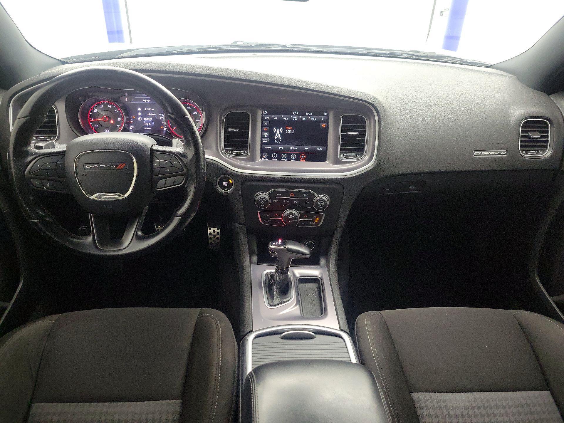 Thumbnail: 2020 Dodge Charger - 9