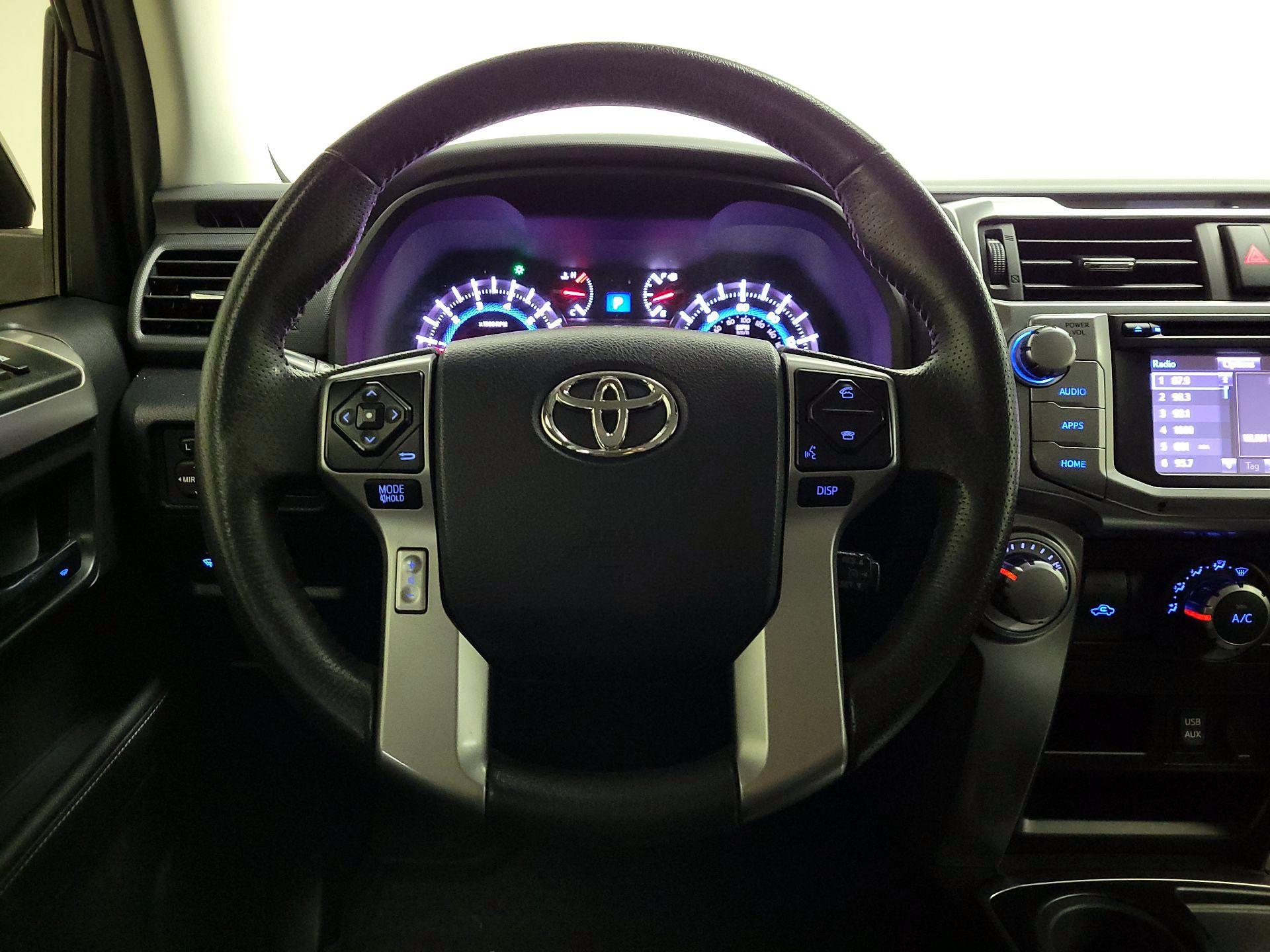 Thumbnail: 2019 Toyota 4Runner - 10