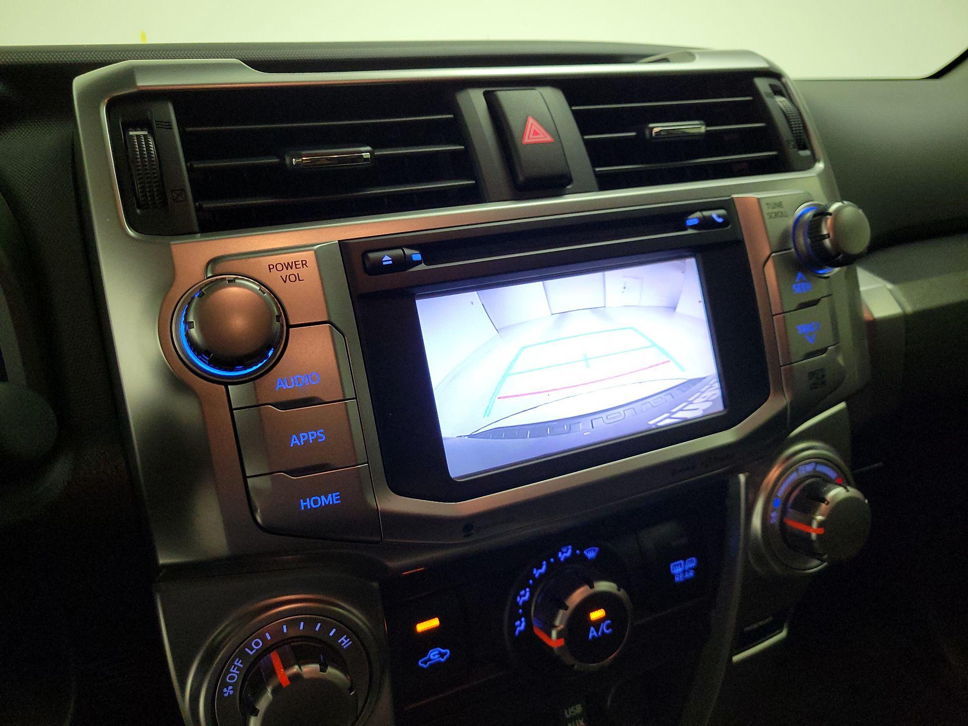 Thumbnail: 2019 Toyota 4Runner - 14