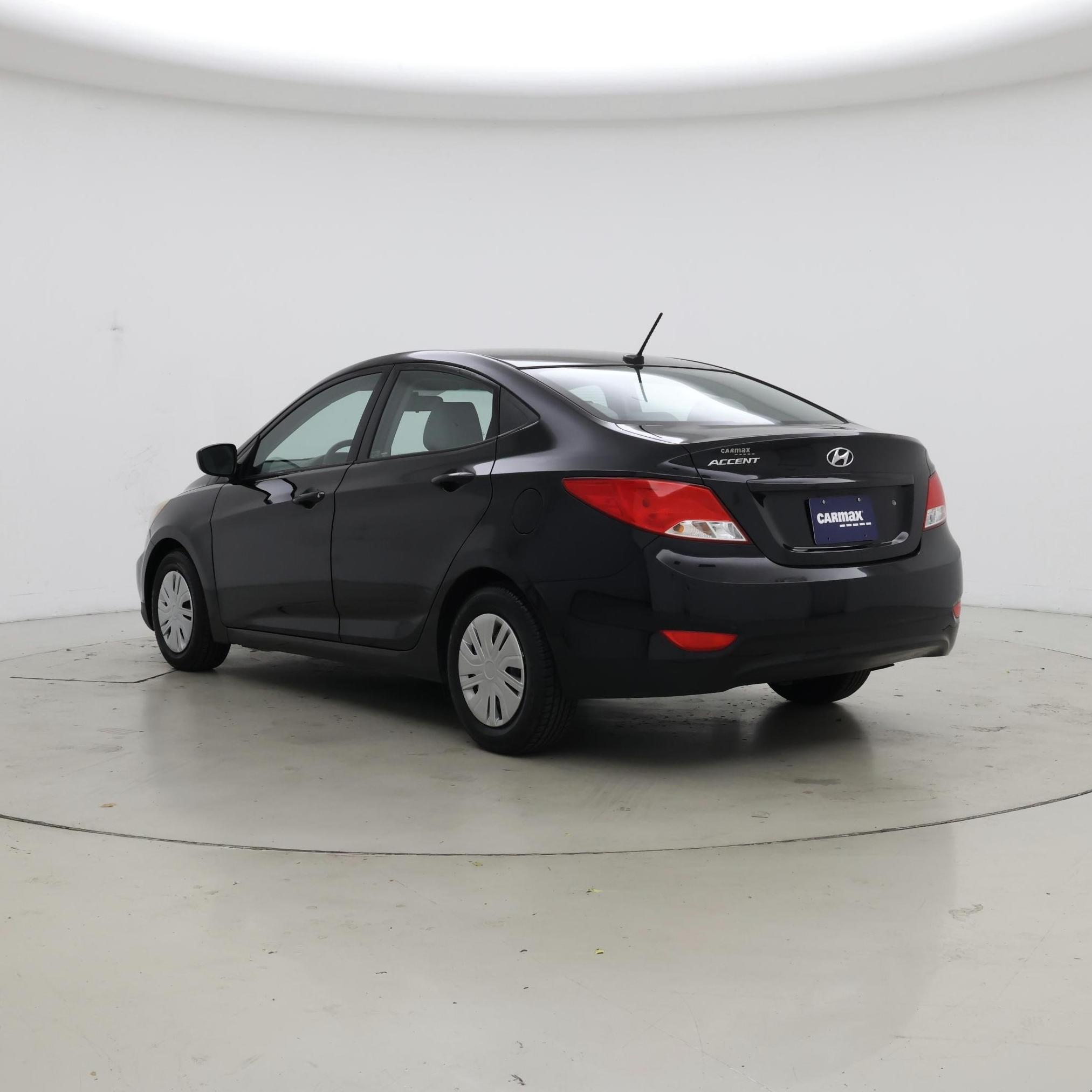 Thumbnail: 2017 Hyundai Accent - 2