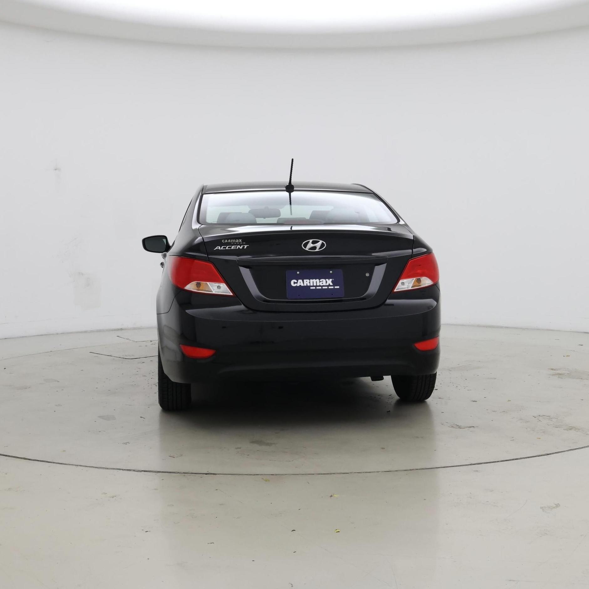 Thumbnail: 2017 Hyundai Accent - 6