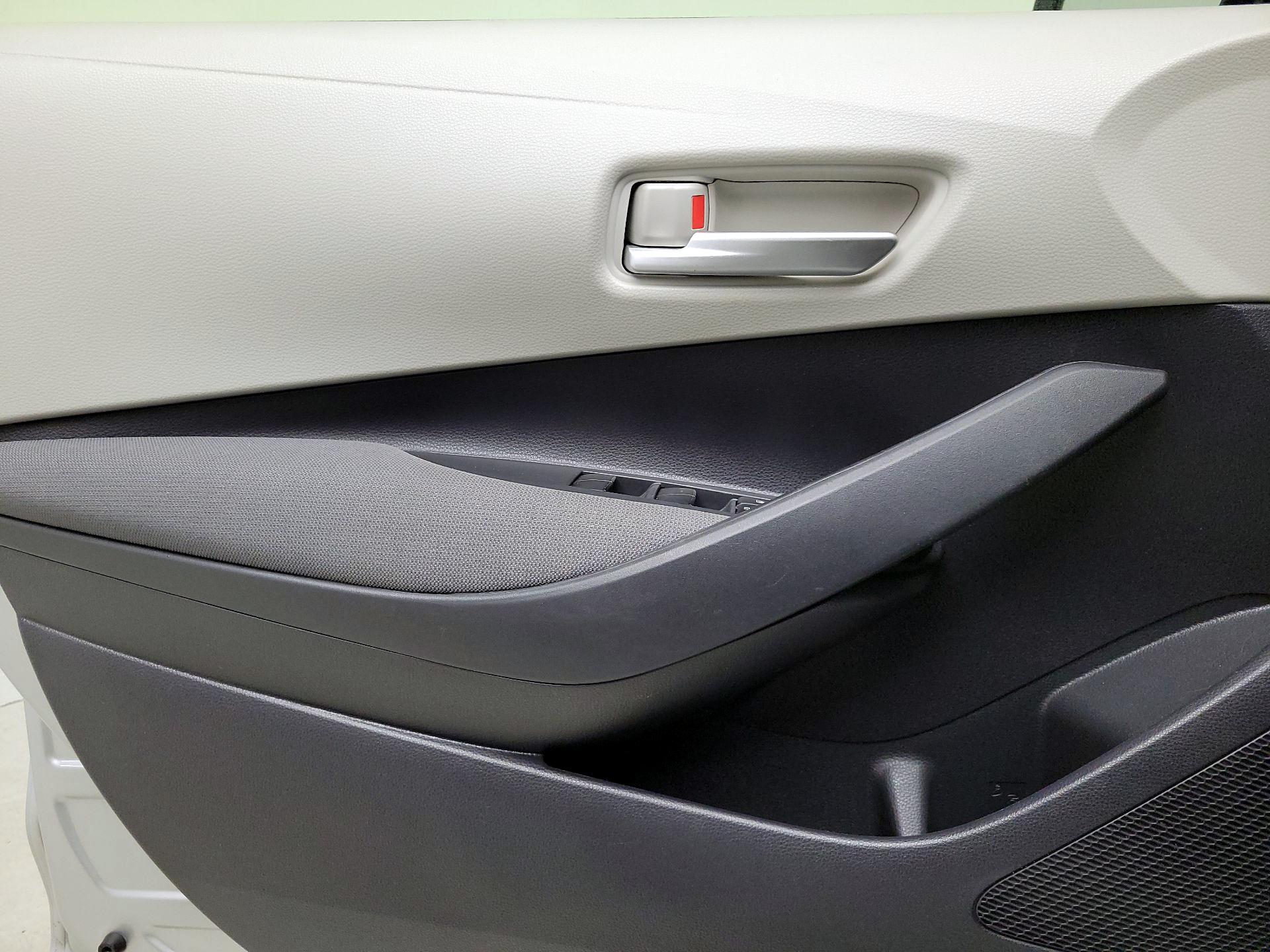 Thumbnail: 2020 Toyota Corolla - 12