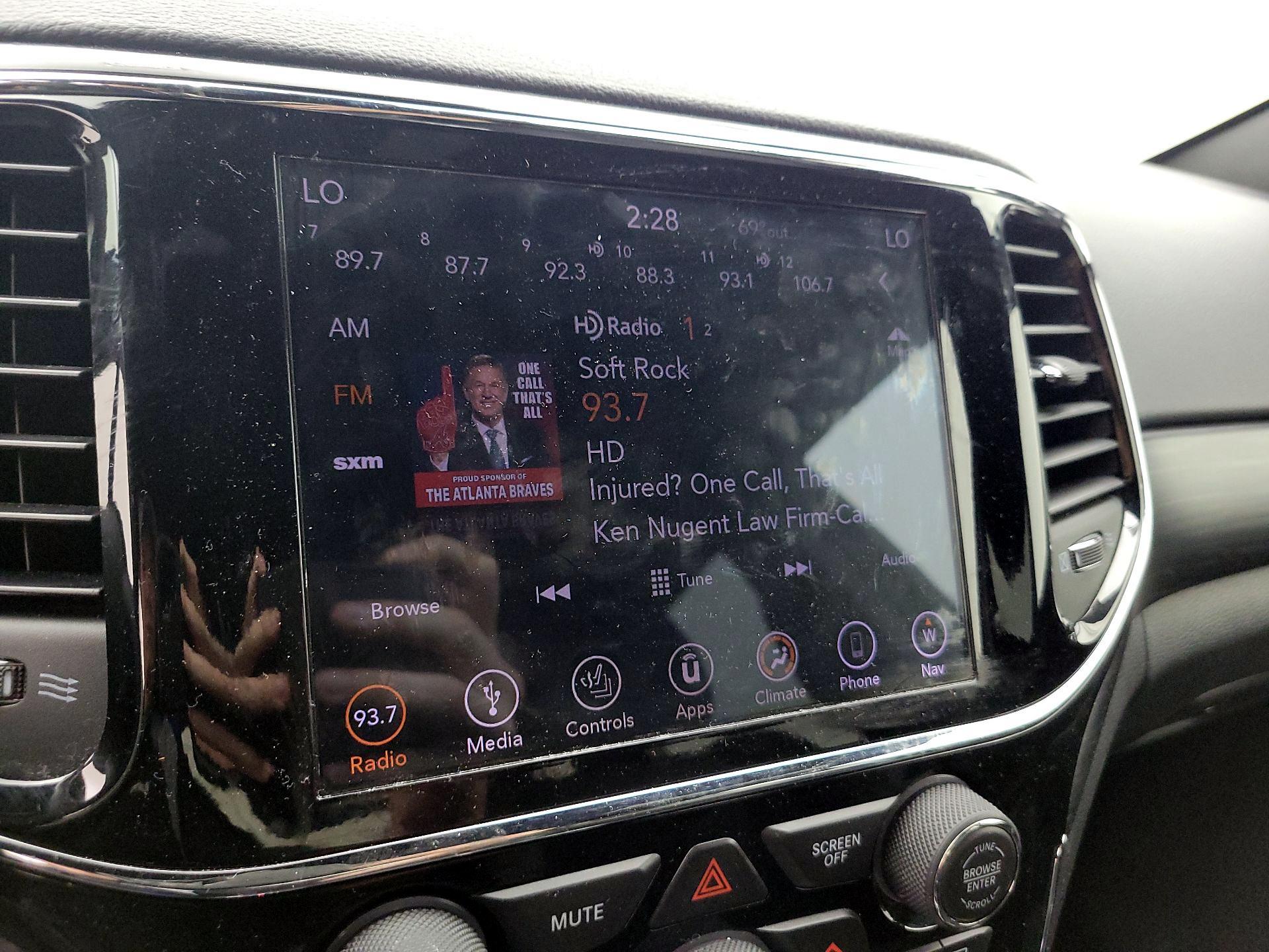 Thumbnail: 2019 Jeep Grand Cherokee - 15